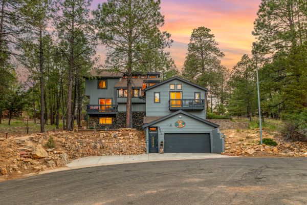 5201 e Duquesne ln. Flagstaff , AZ 86004