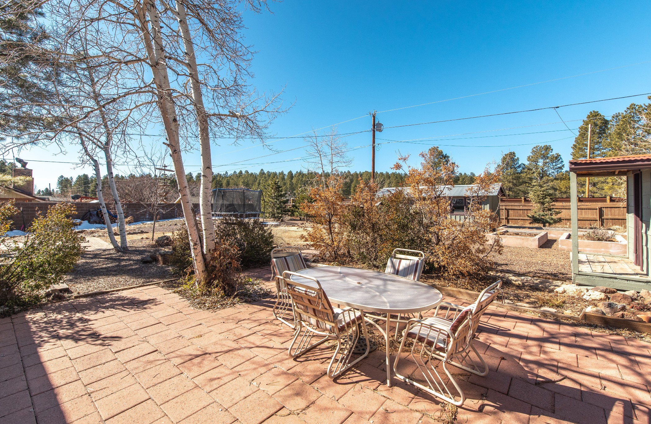 Pine Dell Homes & Real Estate