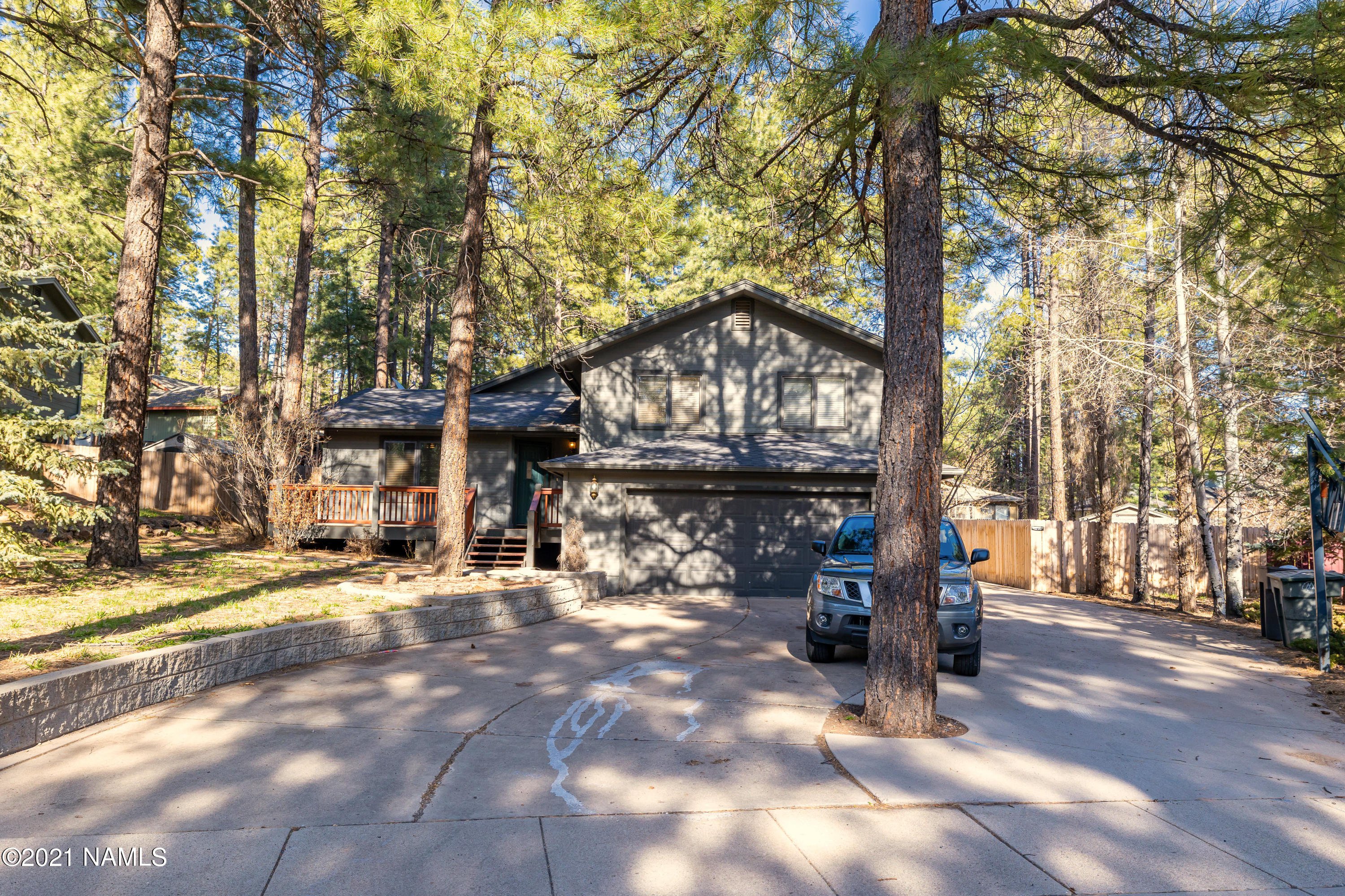 University Highlands Homes & Real Estate