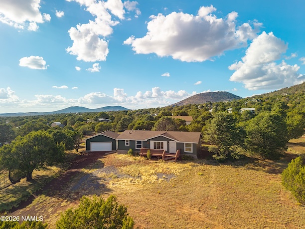 Manufactured home for sale on 1.03 acres in Williams, AZ &mdash; 1783 E Whitehall Dr front exterior