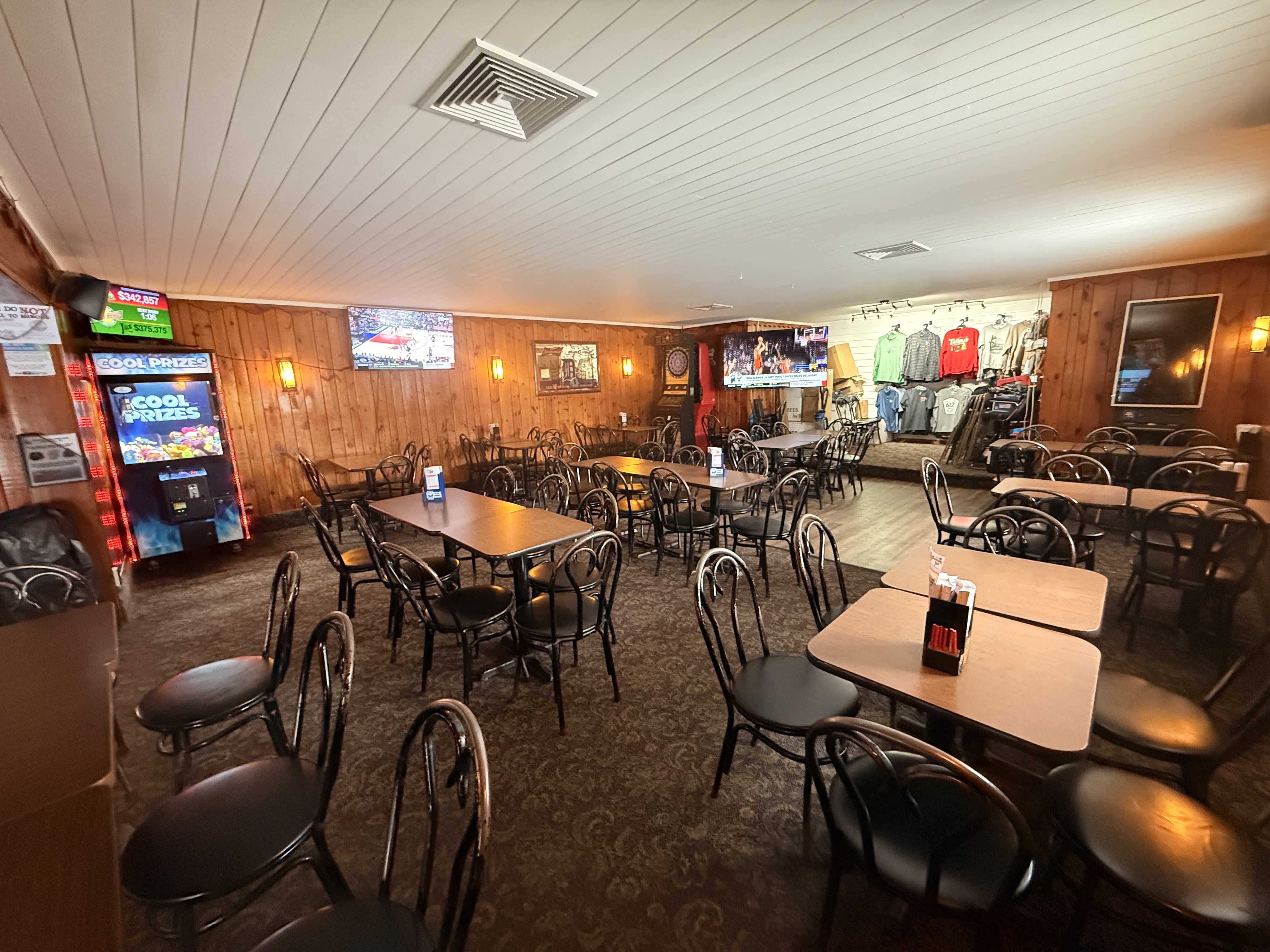 Talley's Log Cabin Bar atmosphere in Northern Michigan - Huston Real Estate