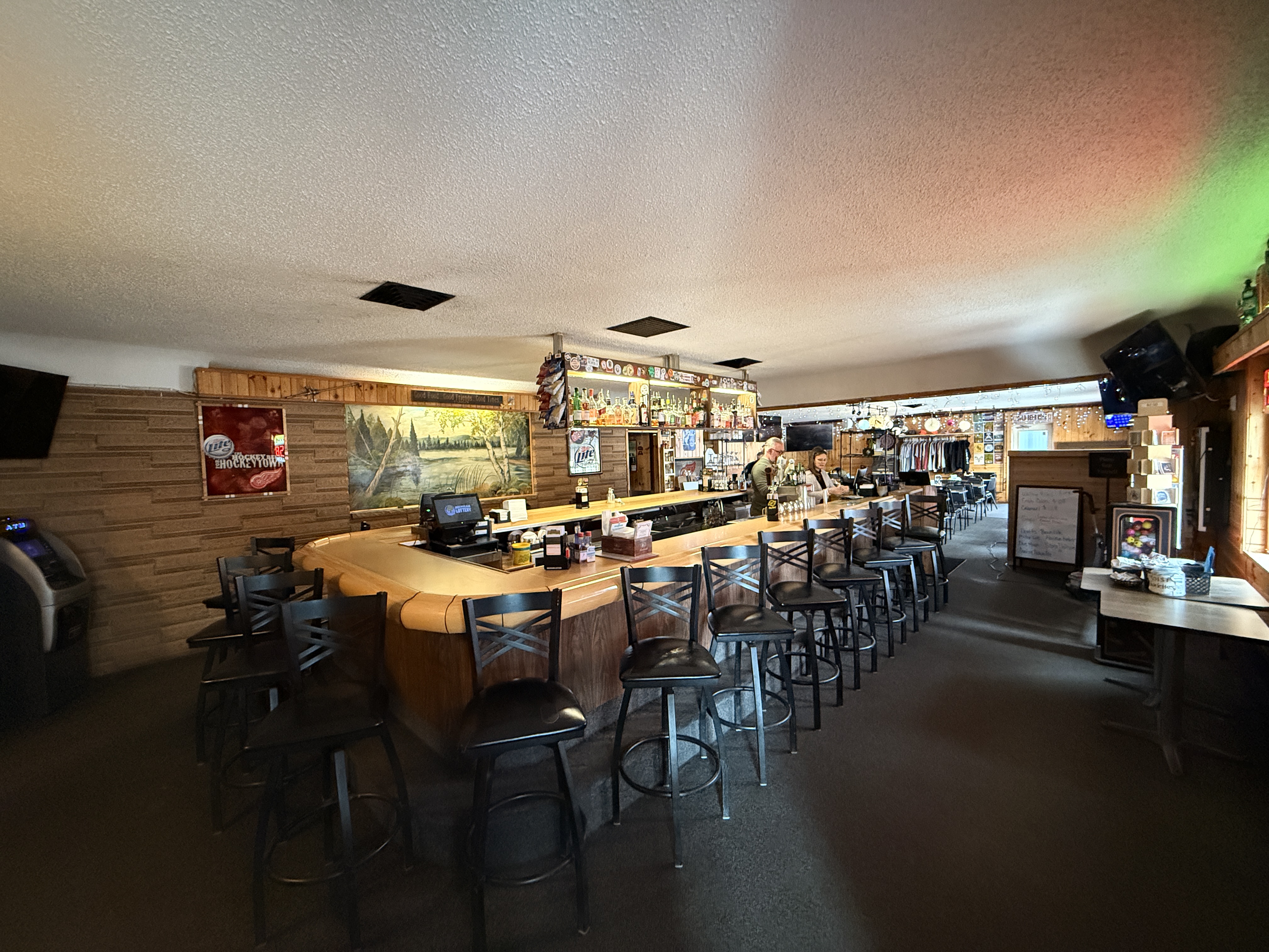 The bar at the Lewiston Hotel Bar and Grill