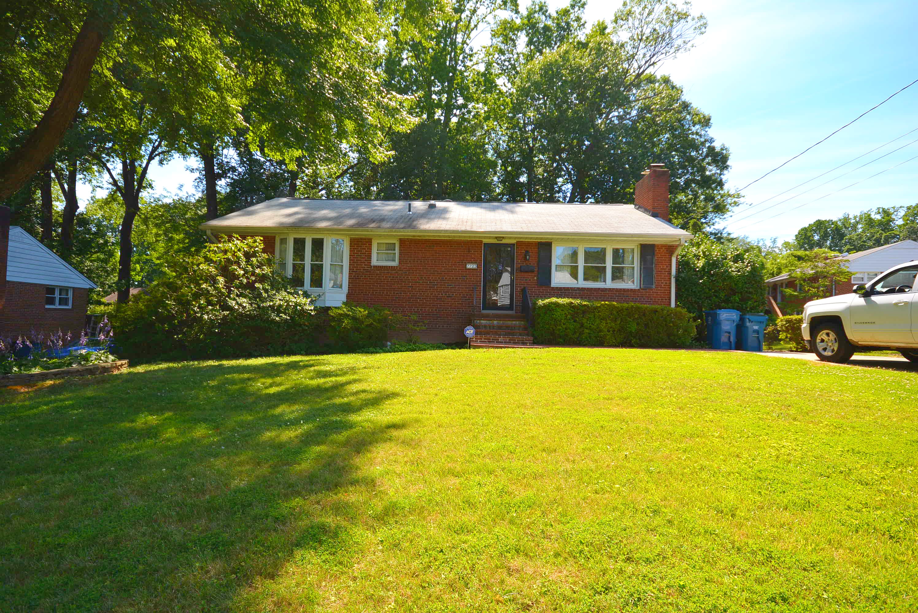 7723 Elgar St 22151