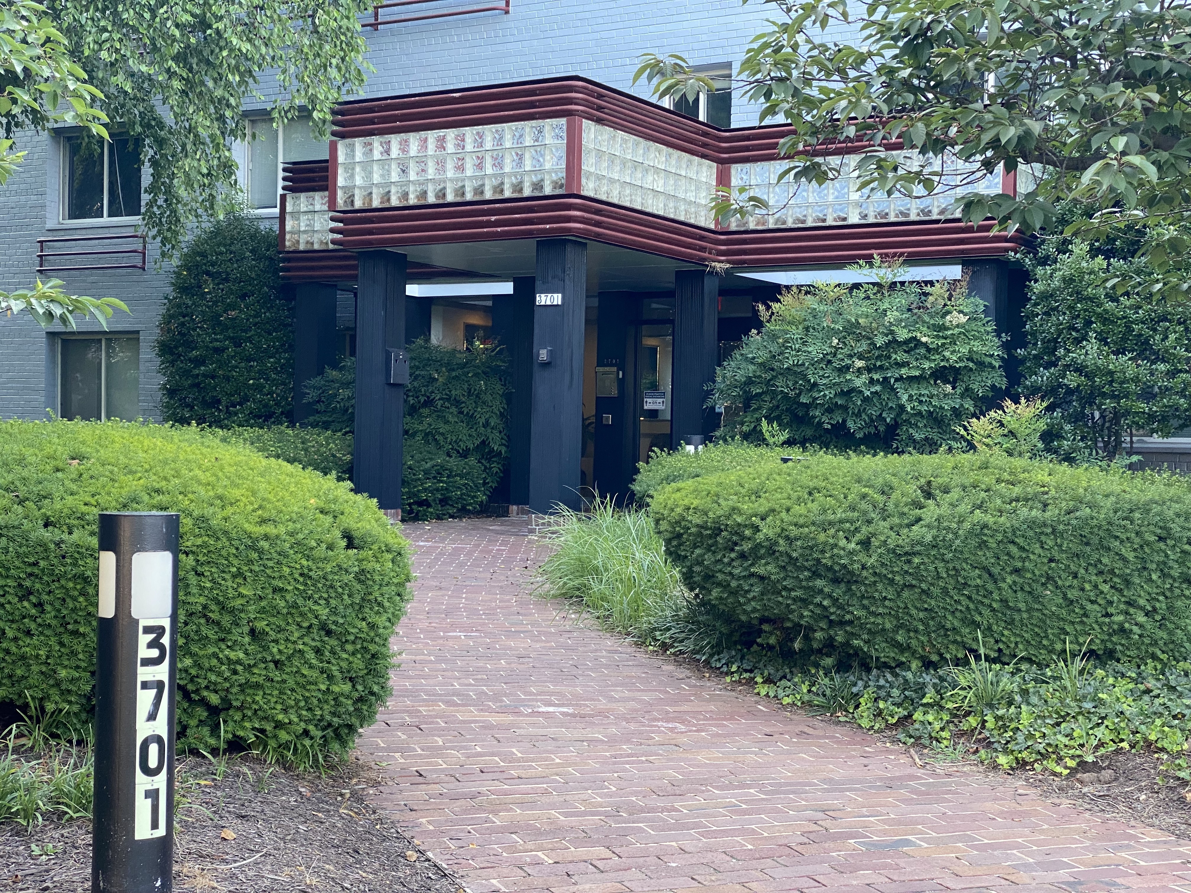 Alcova Heights Condos for Sale