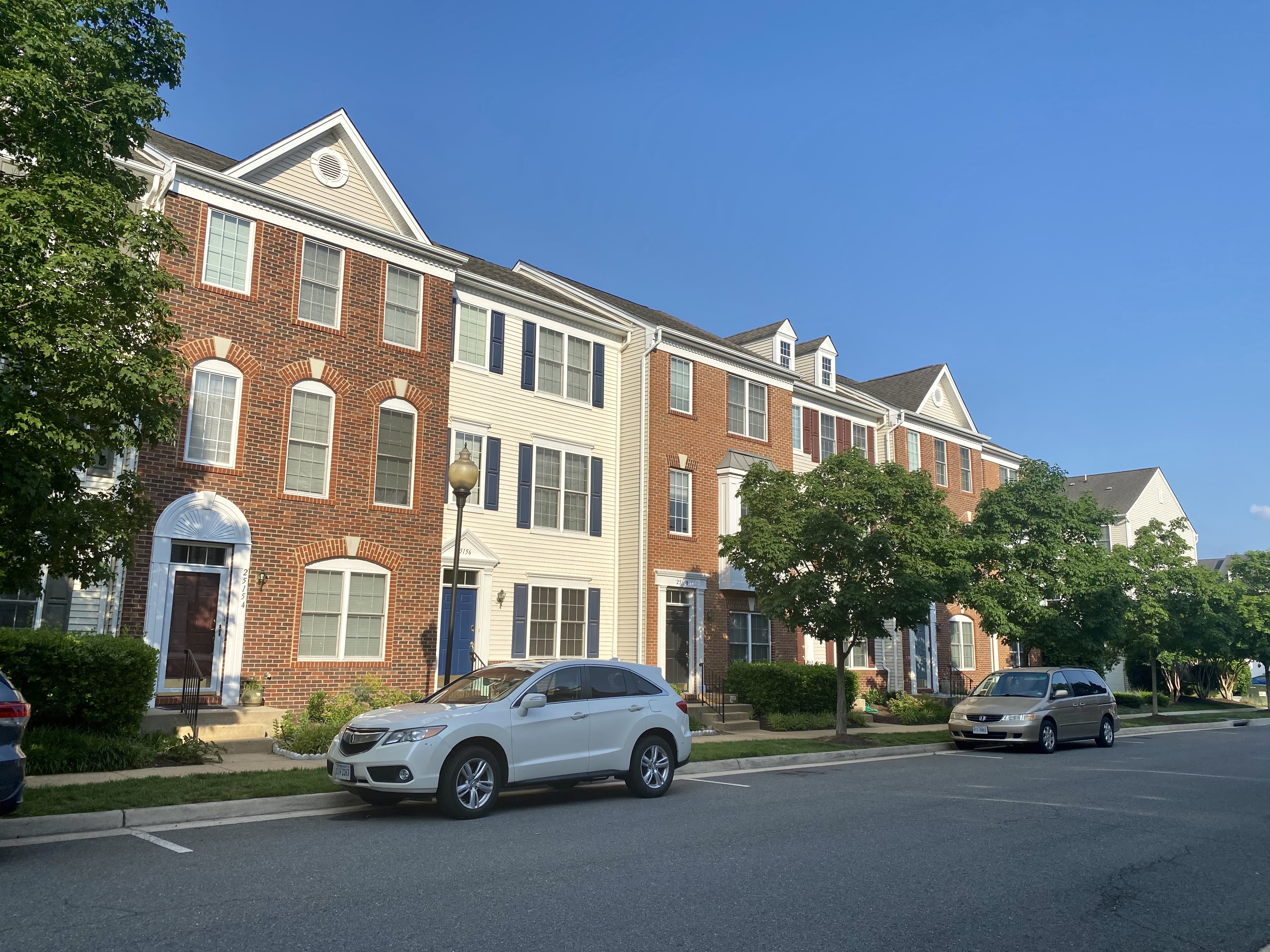 Amberlea at South Riding Condos for Sale