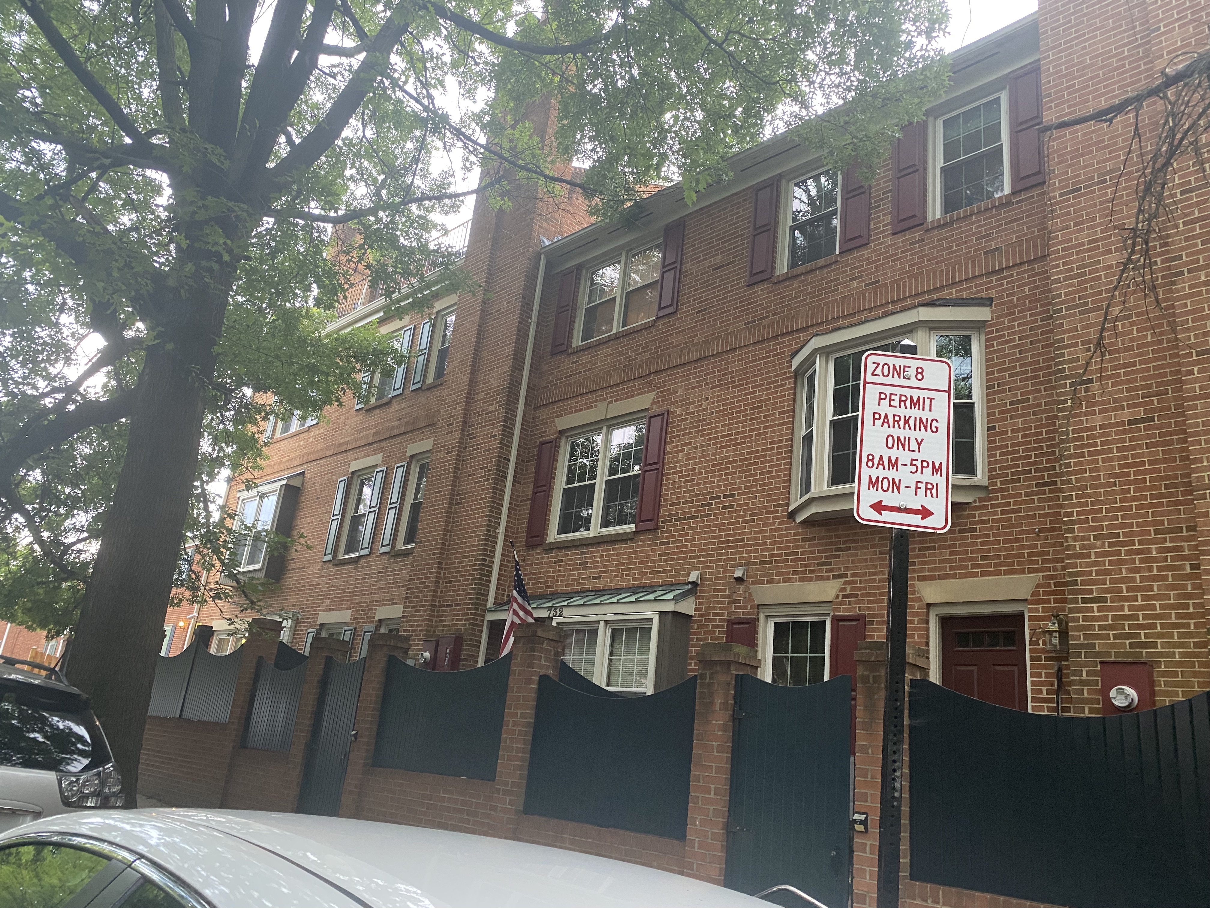 Ballston Mews Condos for Sale