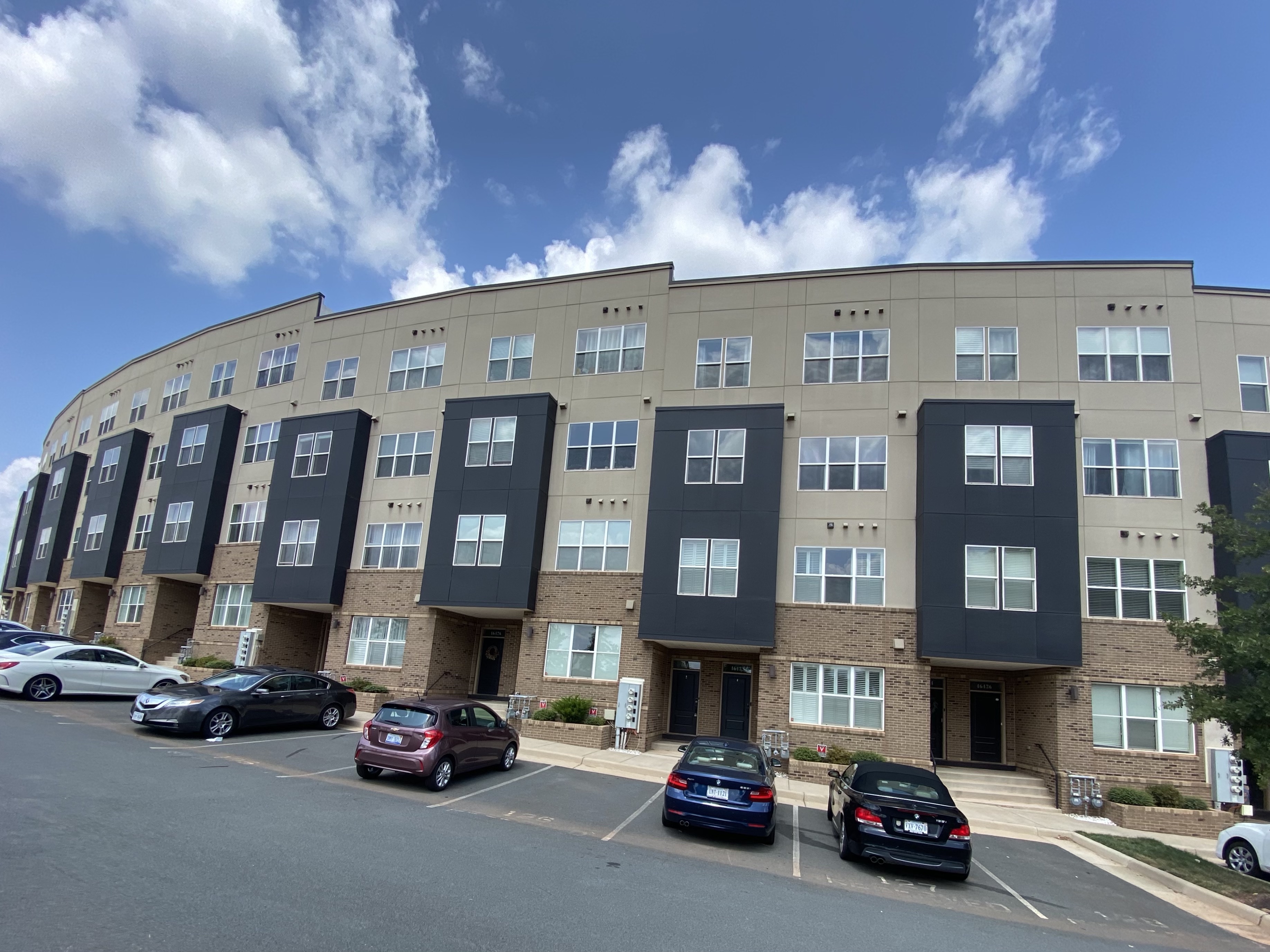Cascades Place Condos for Sale