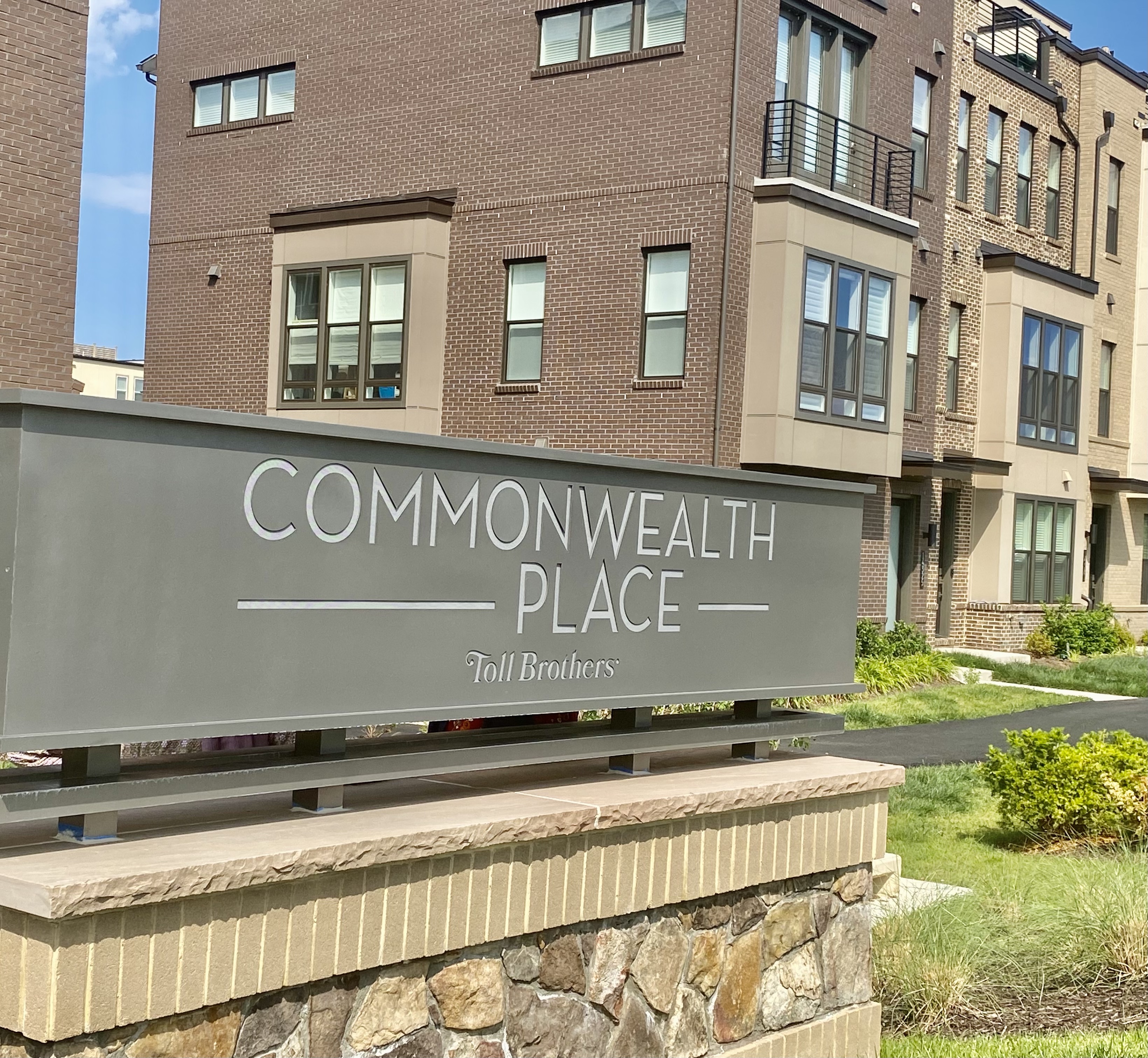 Commonwealth Place at Westfields Condos for Sale