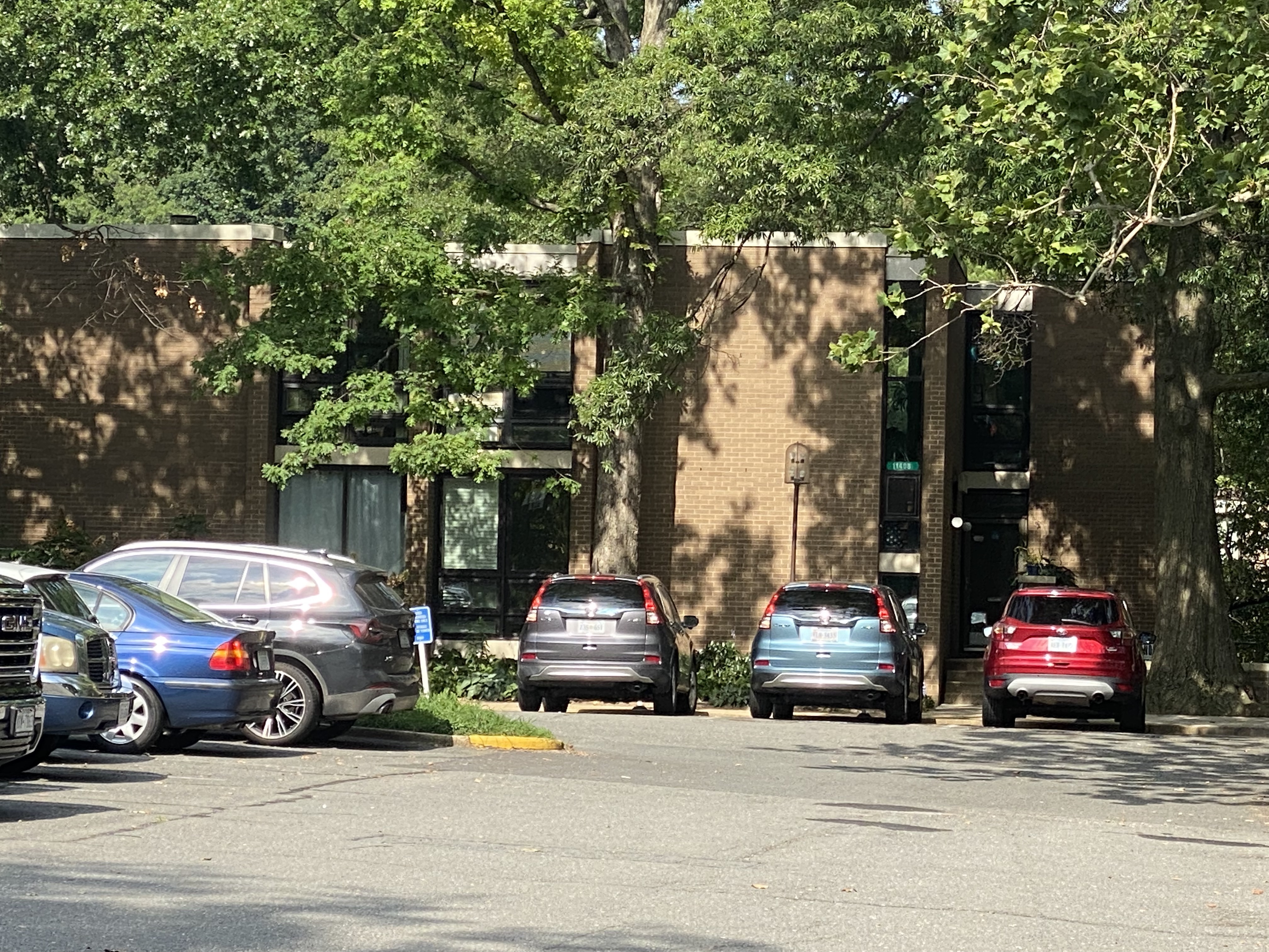 Lake Anne Condos for Sale