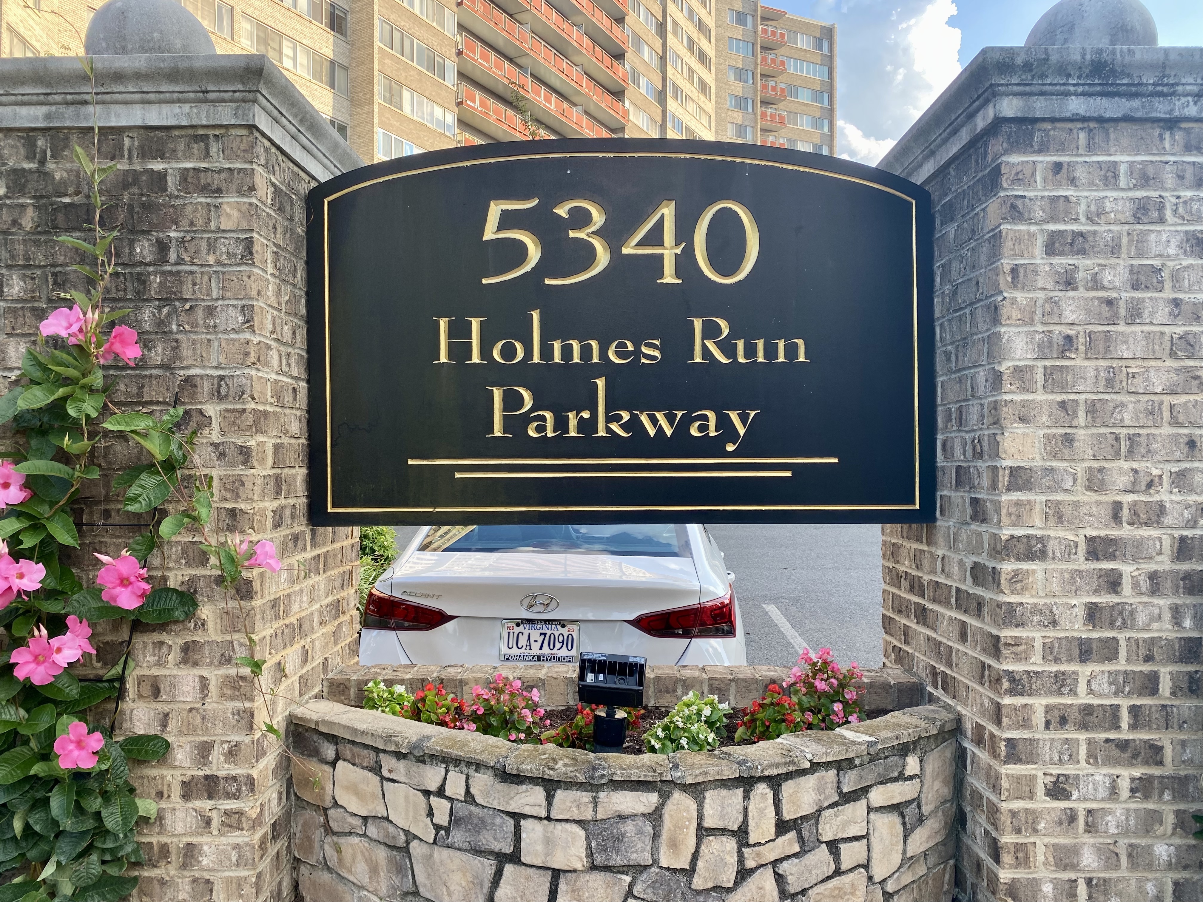 Pavillion on the Park Condos for Sale