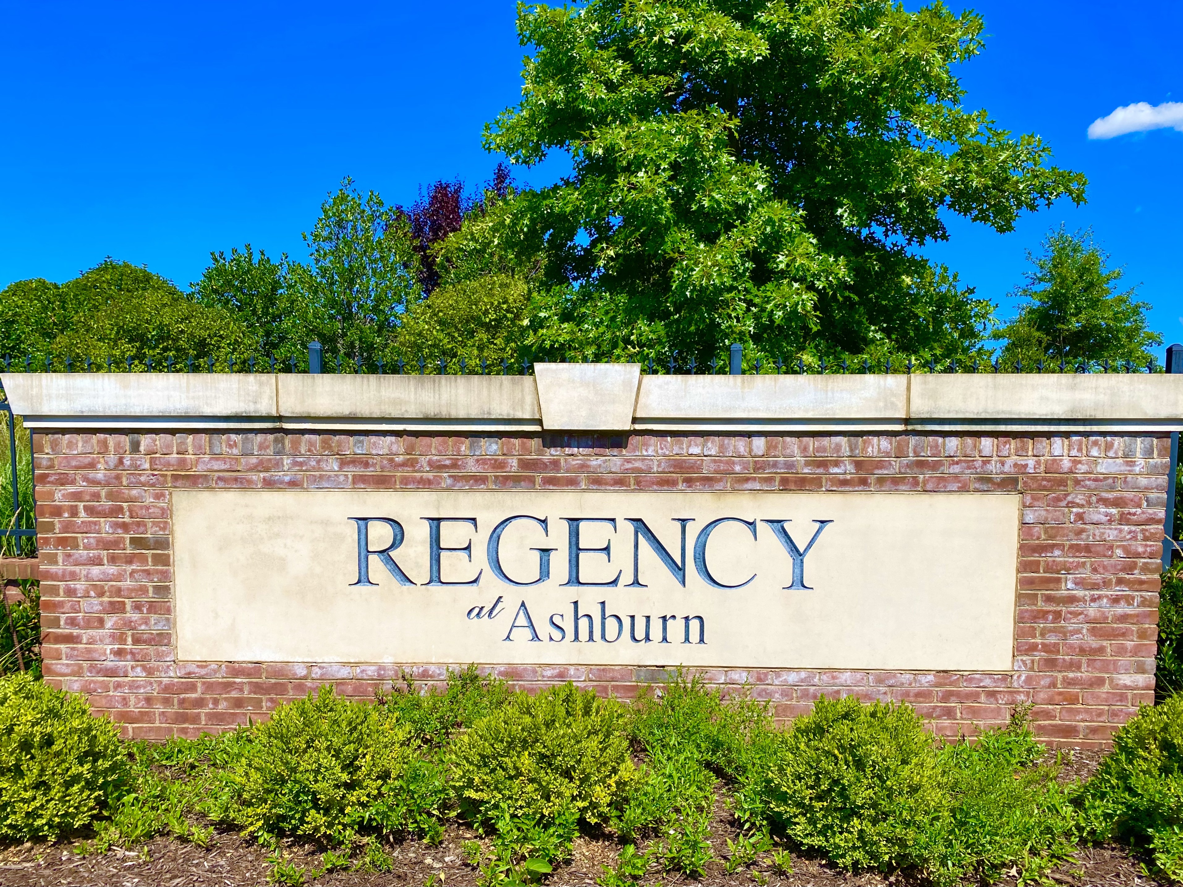Regency at Ashburn Condos for Sale