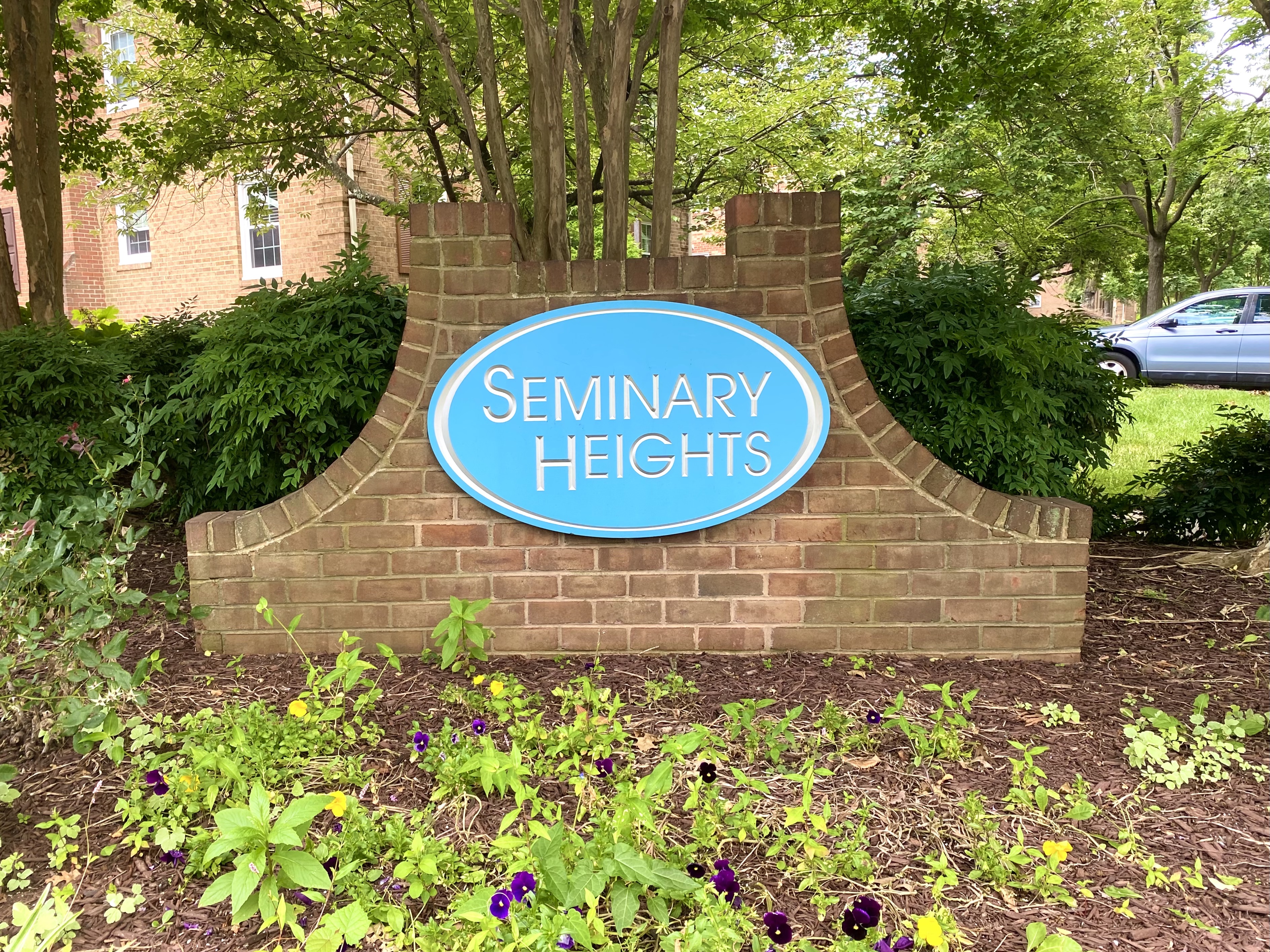 Seminary Heights Condos for Sale