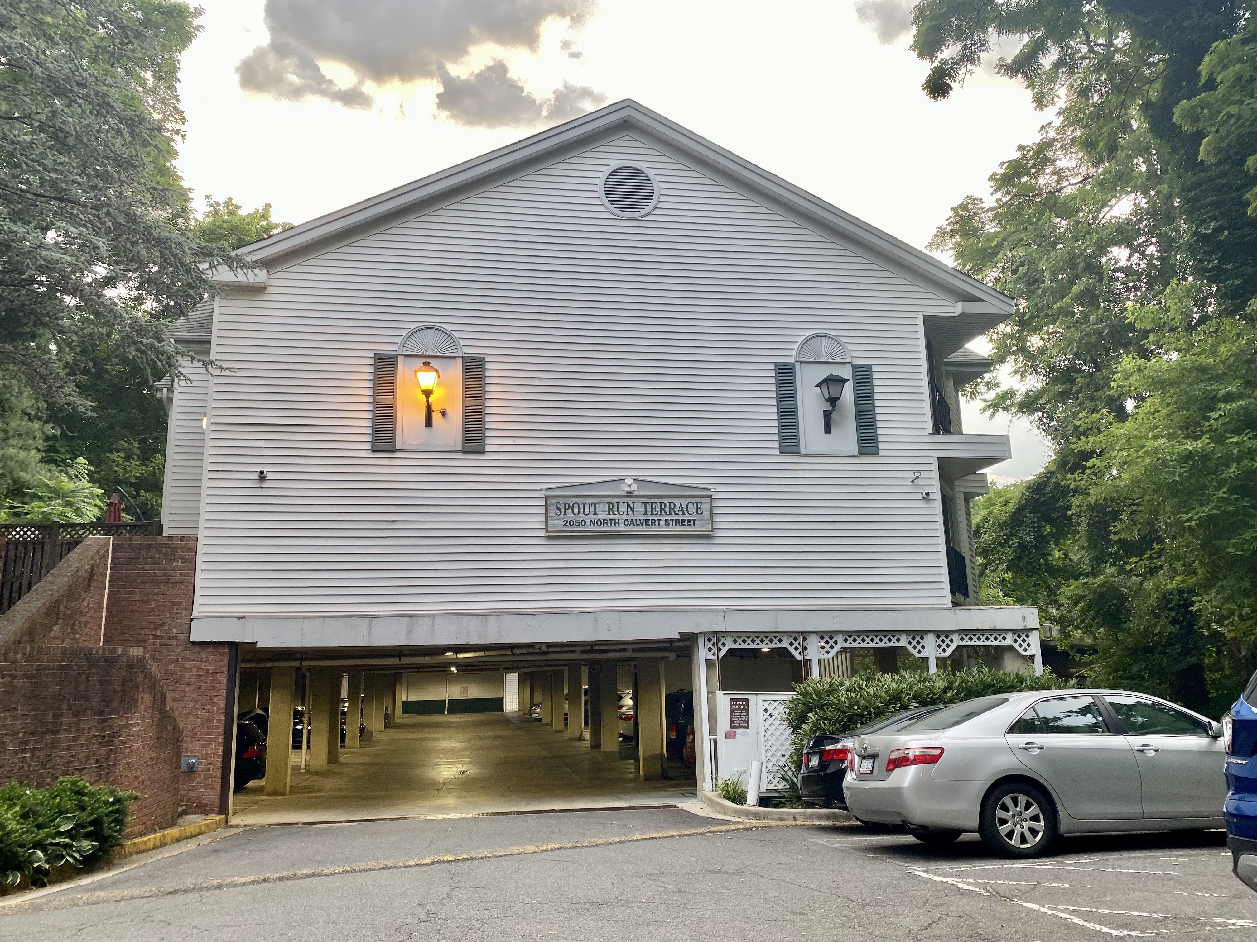 Spout Run Terrace Condos for Sale