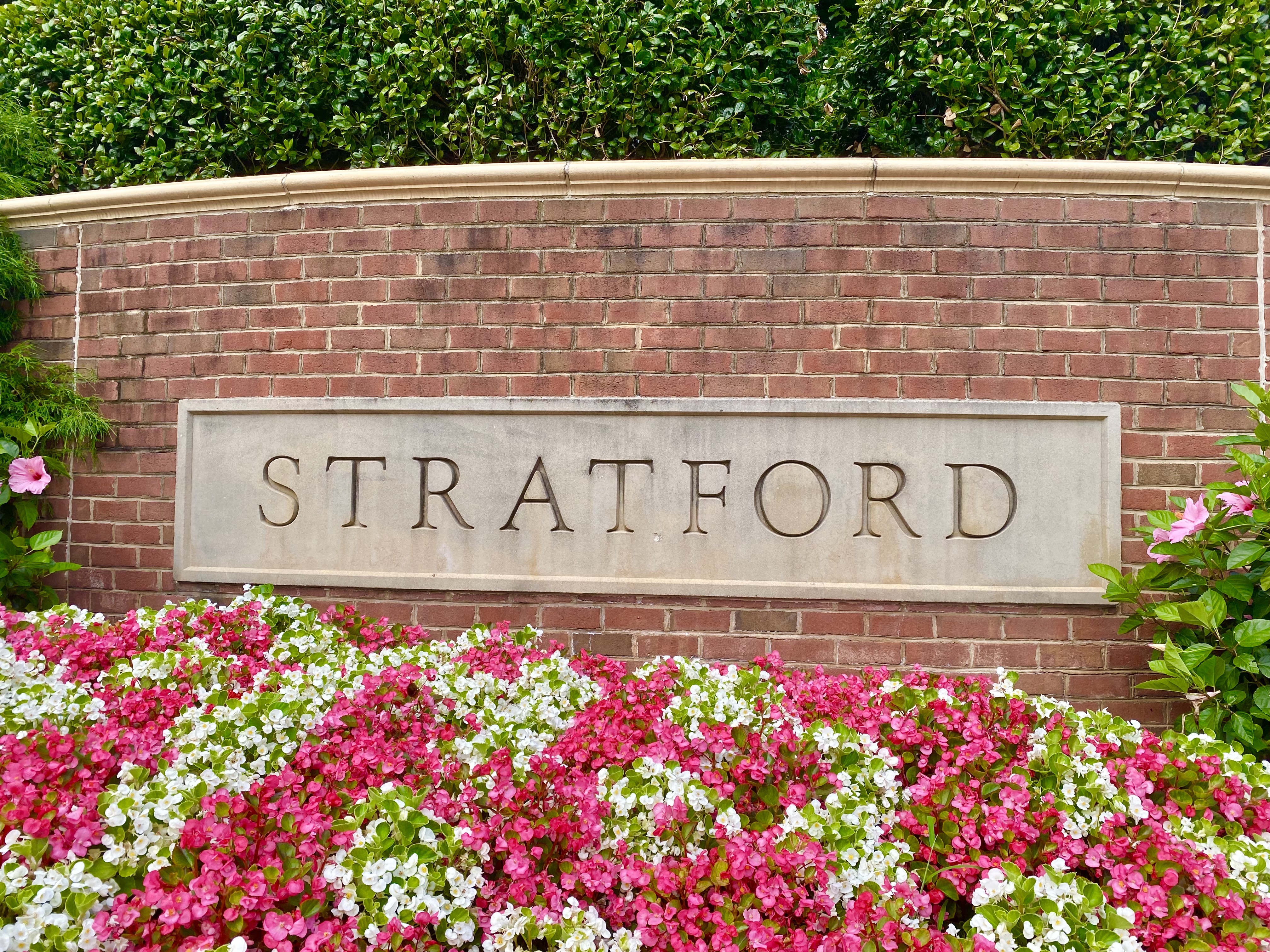 Stratford House Condos for Sale