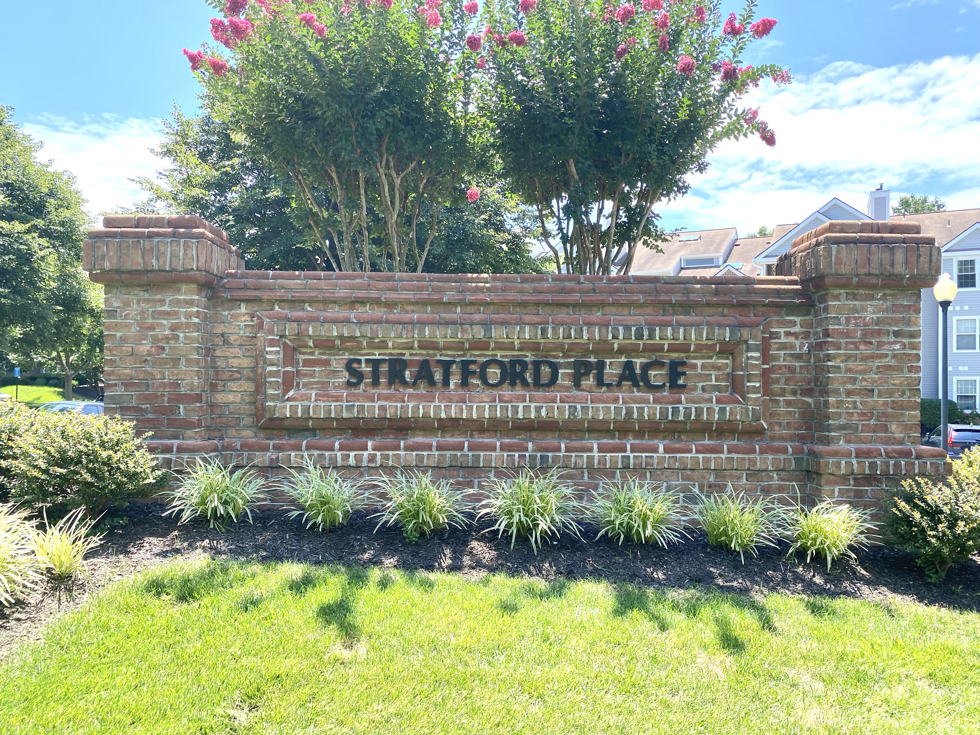 Stratford Place at Kingstowne Condos for Sale