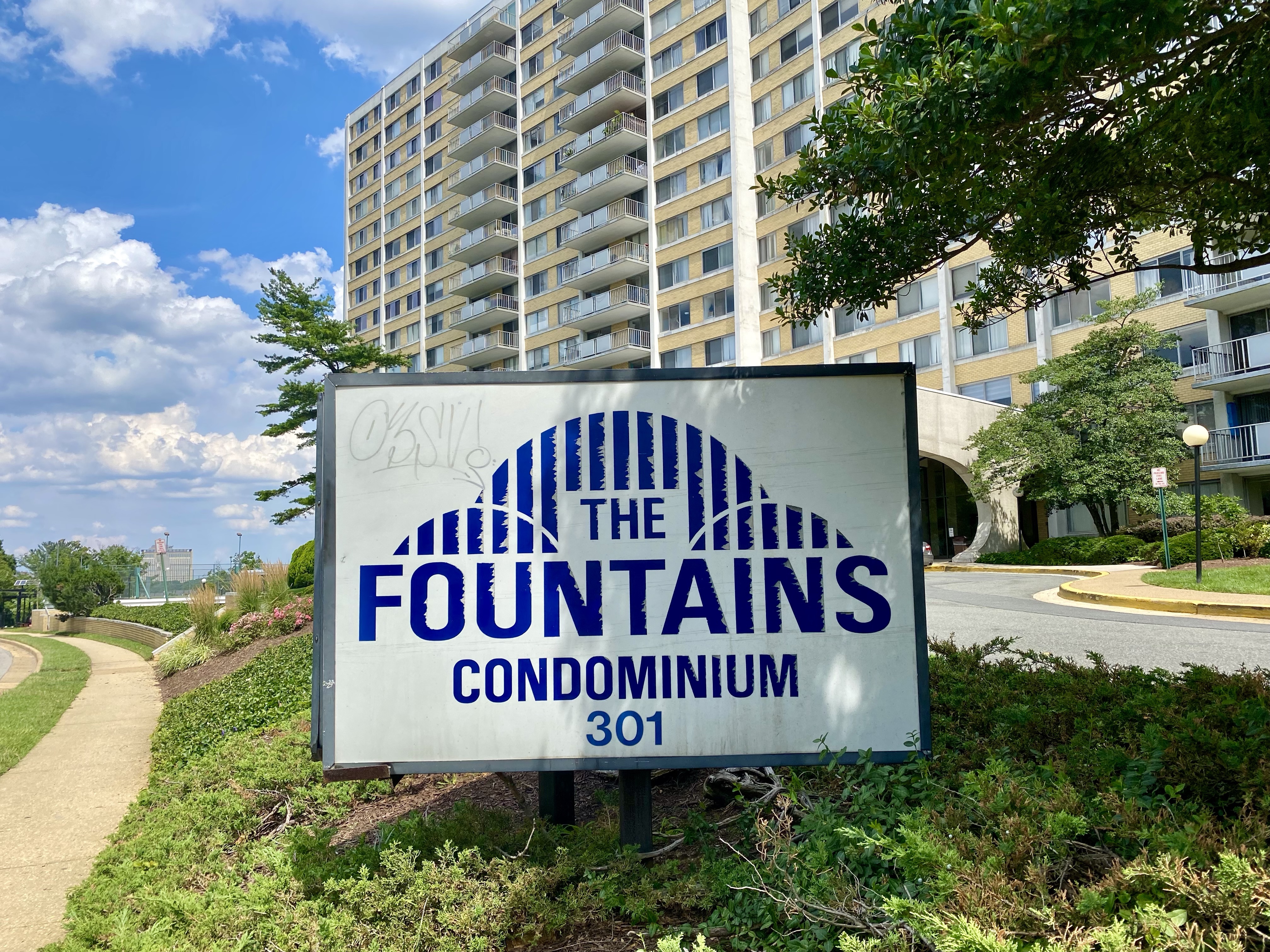 The Fountains Condos for Sale