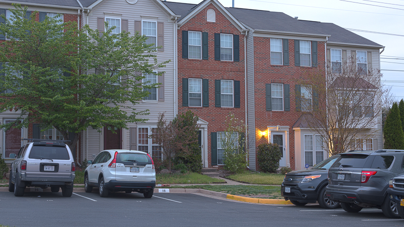 Centreville Crossing Condos&nbsp;- Search Properties for Sale, Learn about this Community