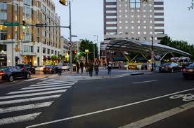 Arlington – Ashton Heights and Clarendon Condominium Market Report for October 2013
