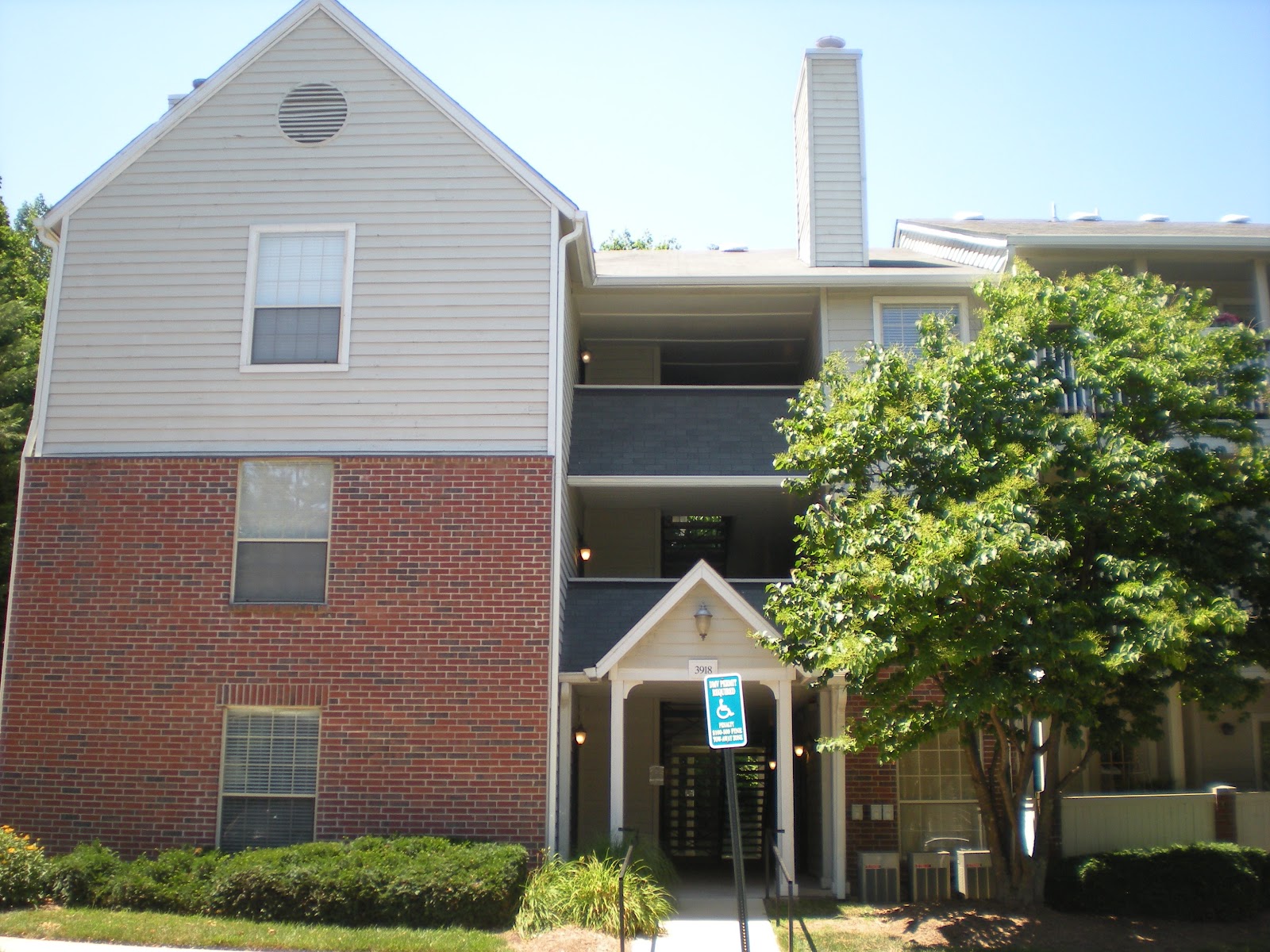 Penderbrook Square Condos For Sale Plus a Look at Recent Sales