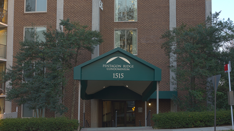 Pentagon Ridge condos for sale in Arlington Virginia