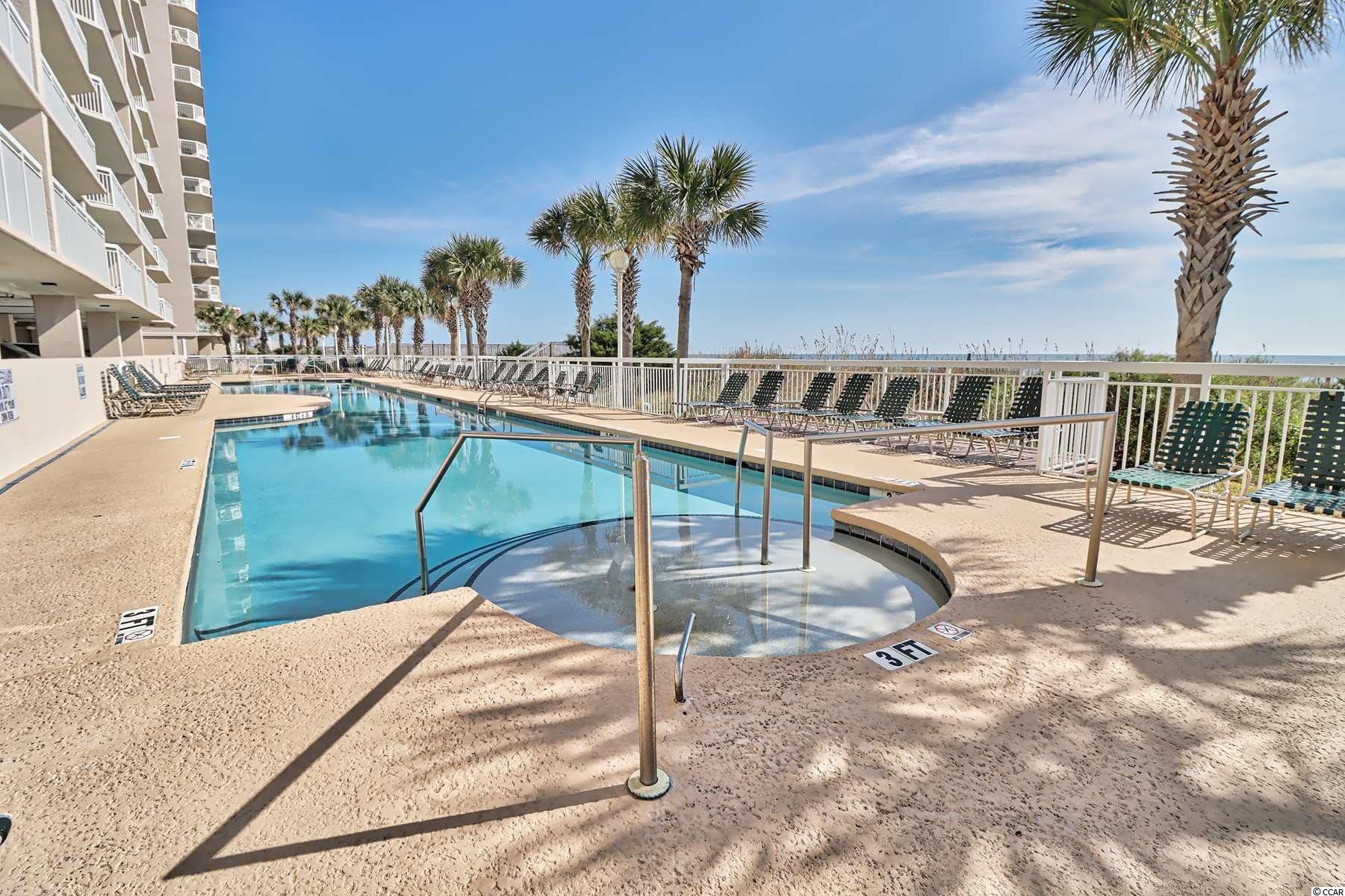 Crescent Shores Pool Amenity