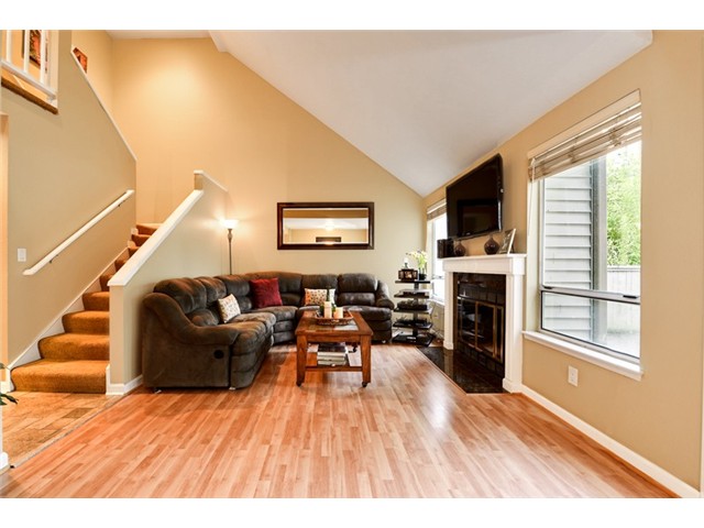 Kirkland Condo Living Room