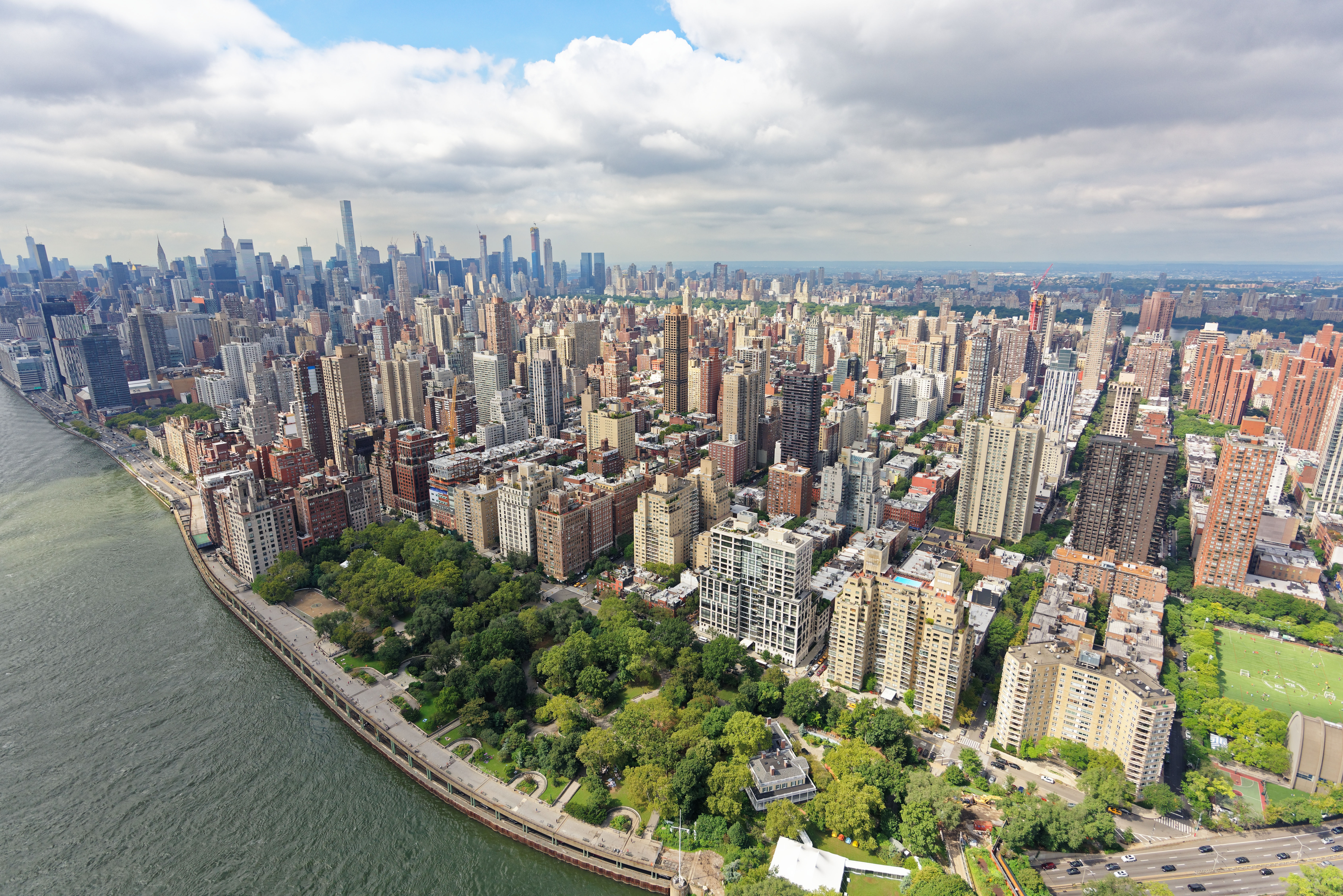 Carl Schurz Park-Upper East Side-Yrokville