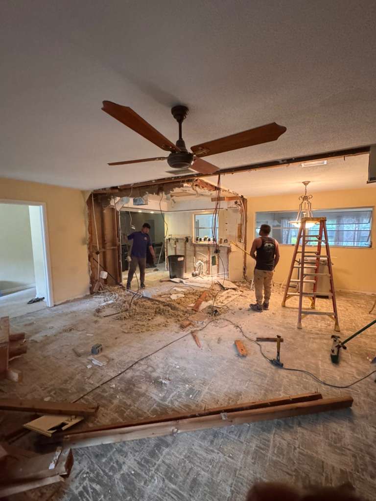2920 Abbey Ct - main image