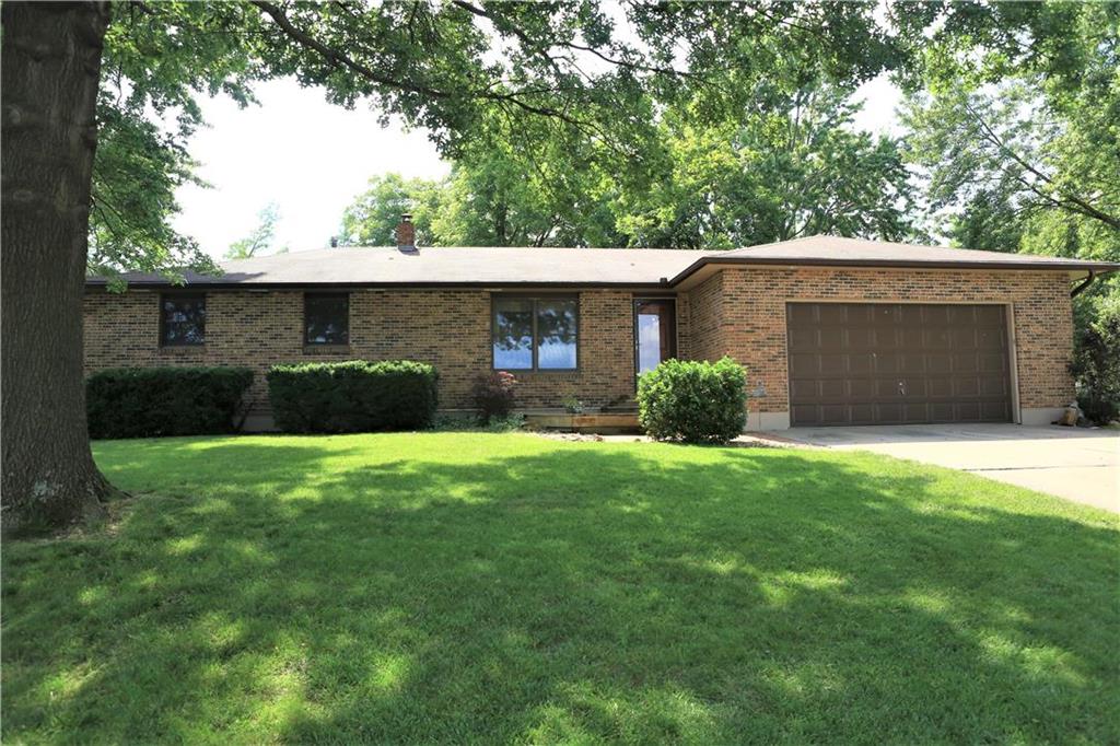 702 Britany Dr, Warrensburg, MO