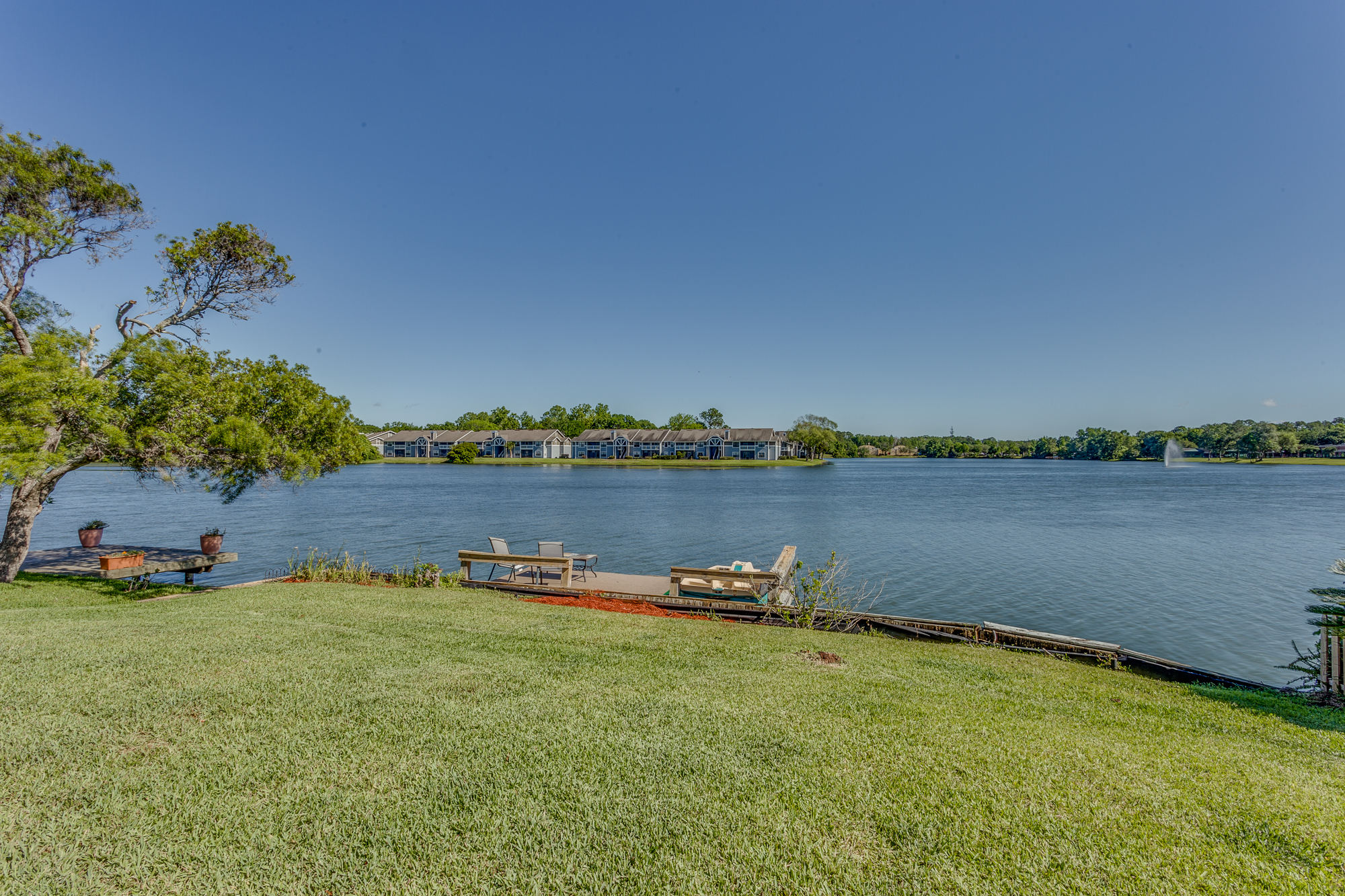 Homes on the water in Orange Park