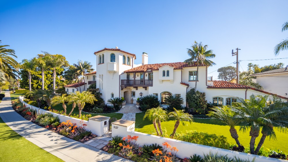 Coronado homes and condos for sale in cabo