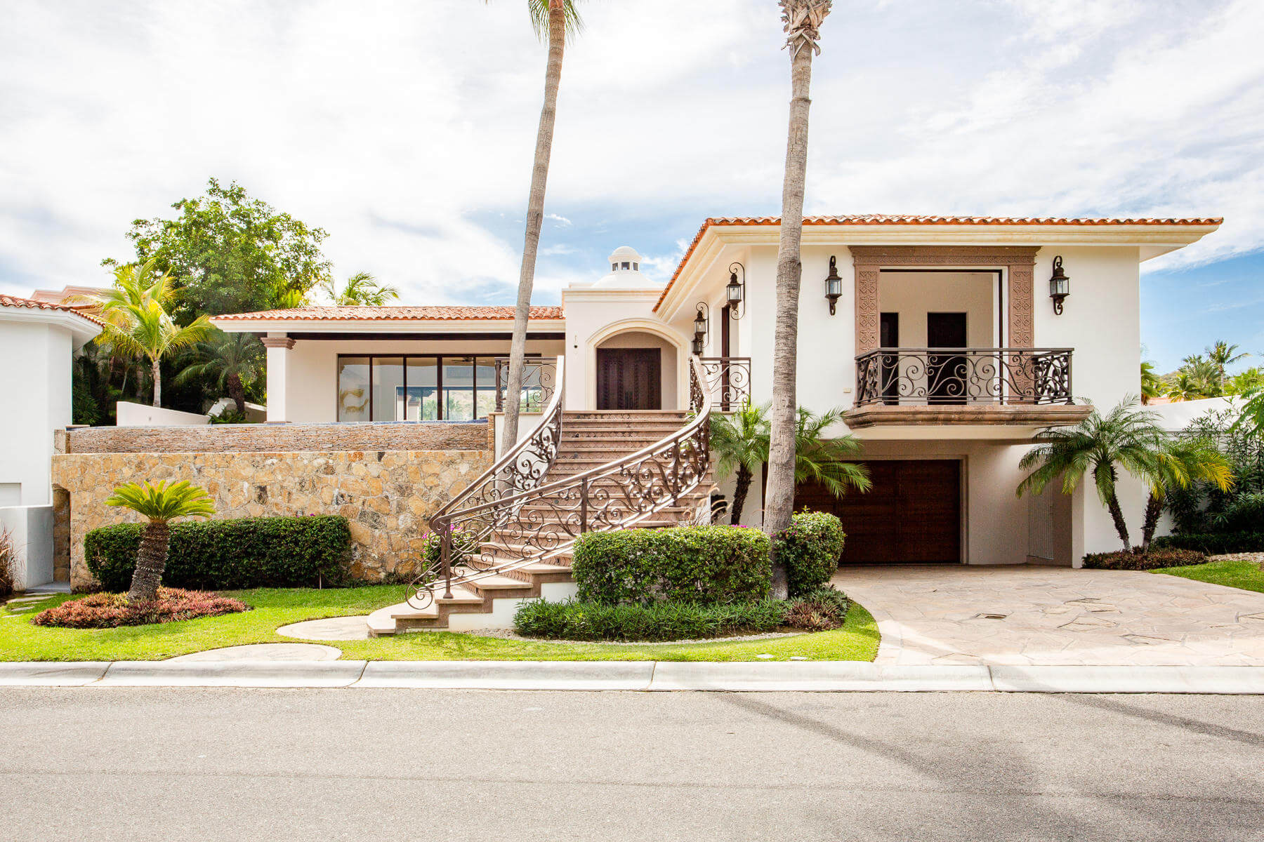 Los Cabo&rsquo;s real estate for sale