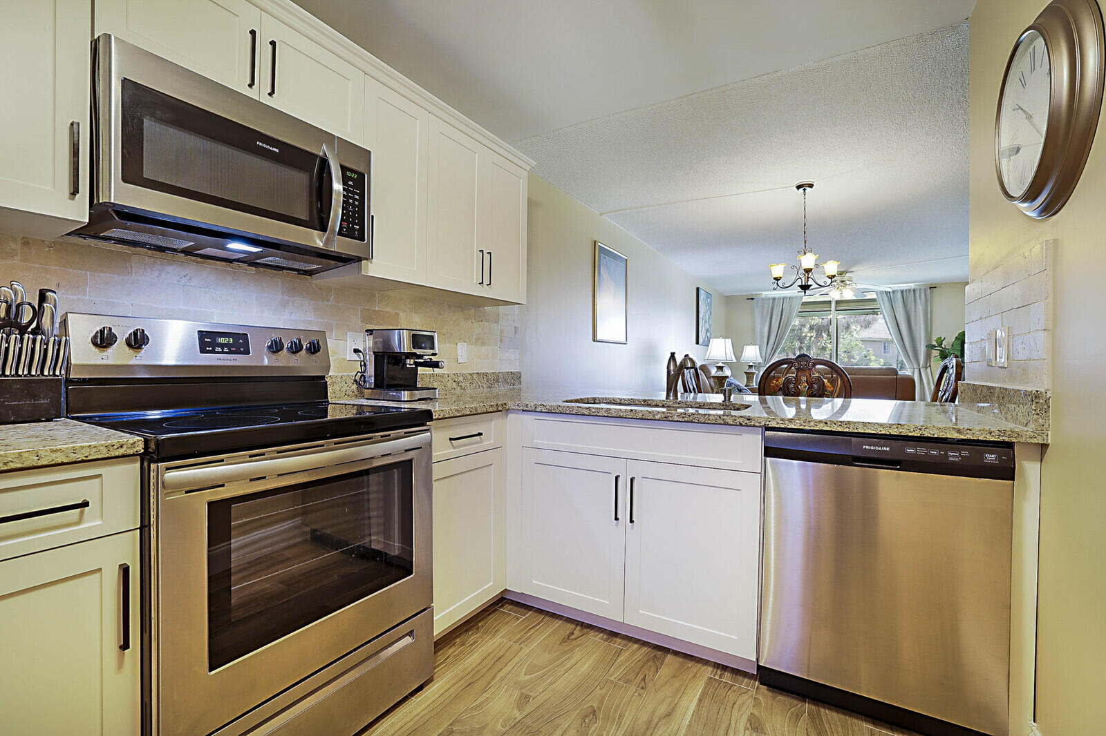 2541 Aragon Boulevard #202, Sunrise FL - view 1