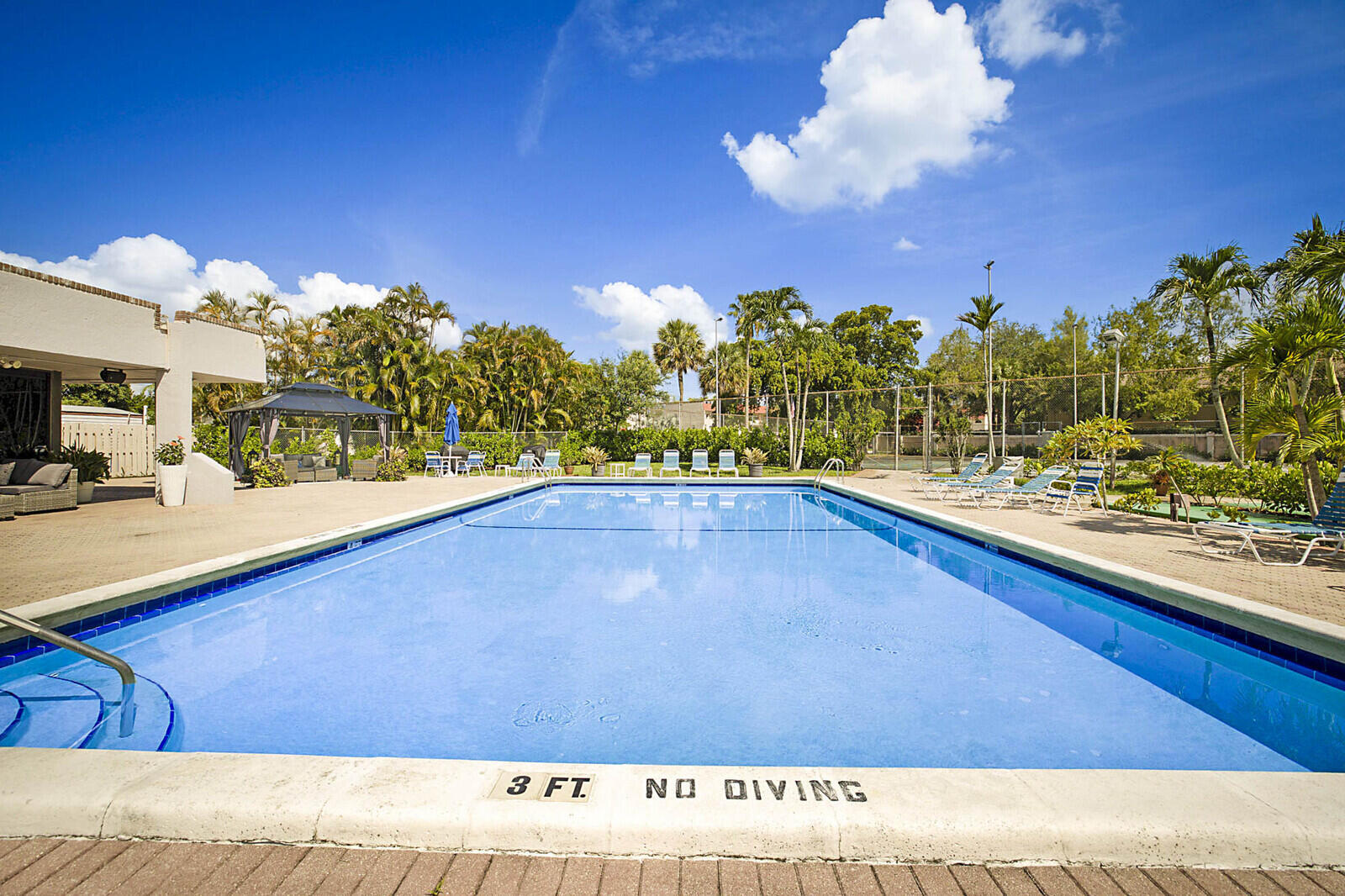 2541 Aragon Boulevard #202, Sunrise FL - view 12