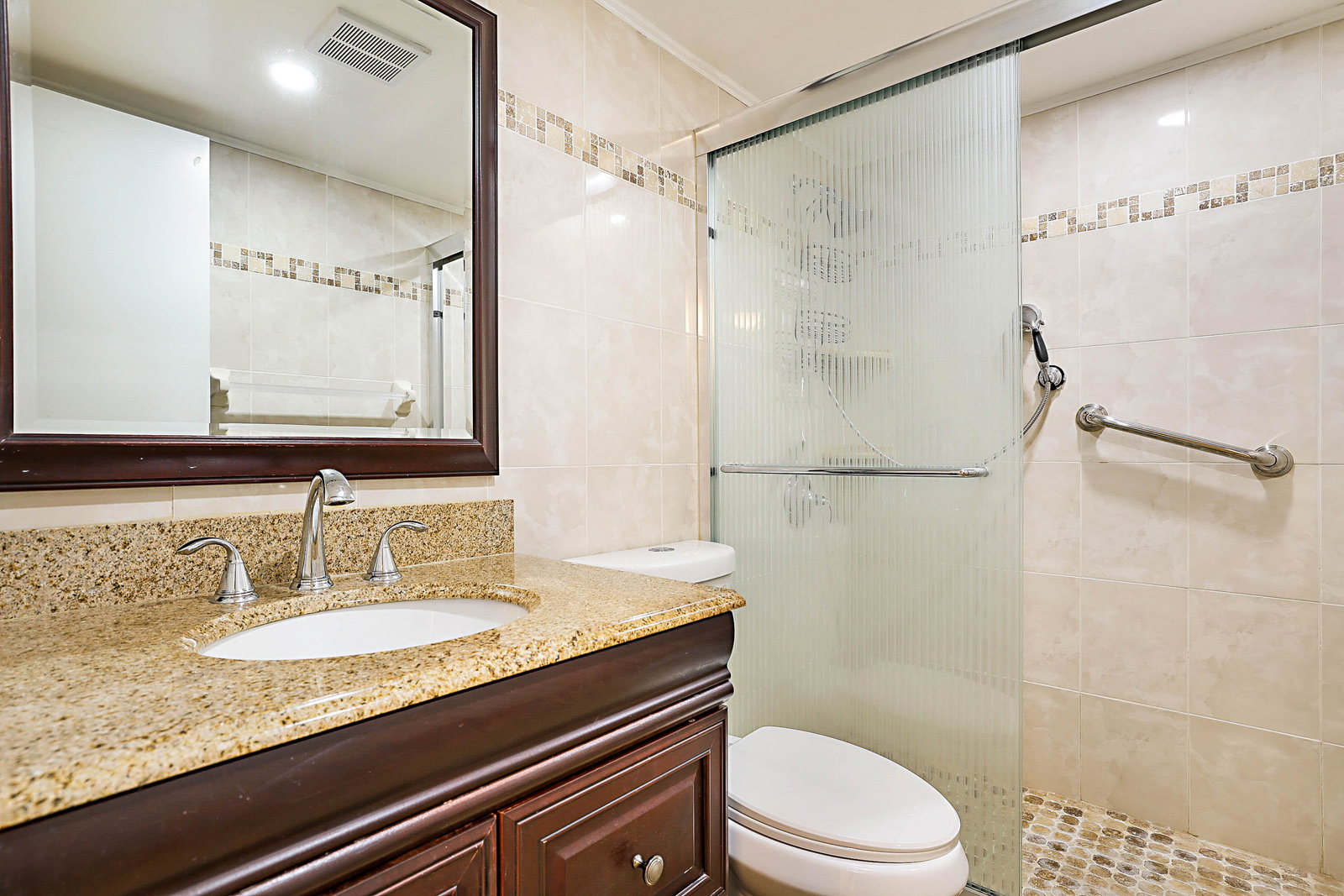 1023 Ellesmere B, Deerfield Beach FL - view 7