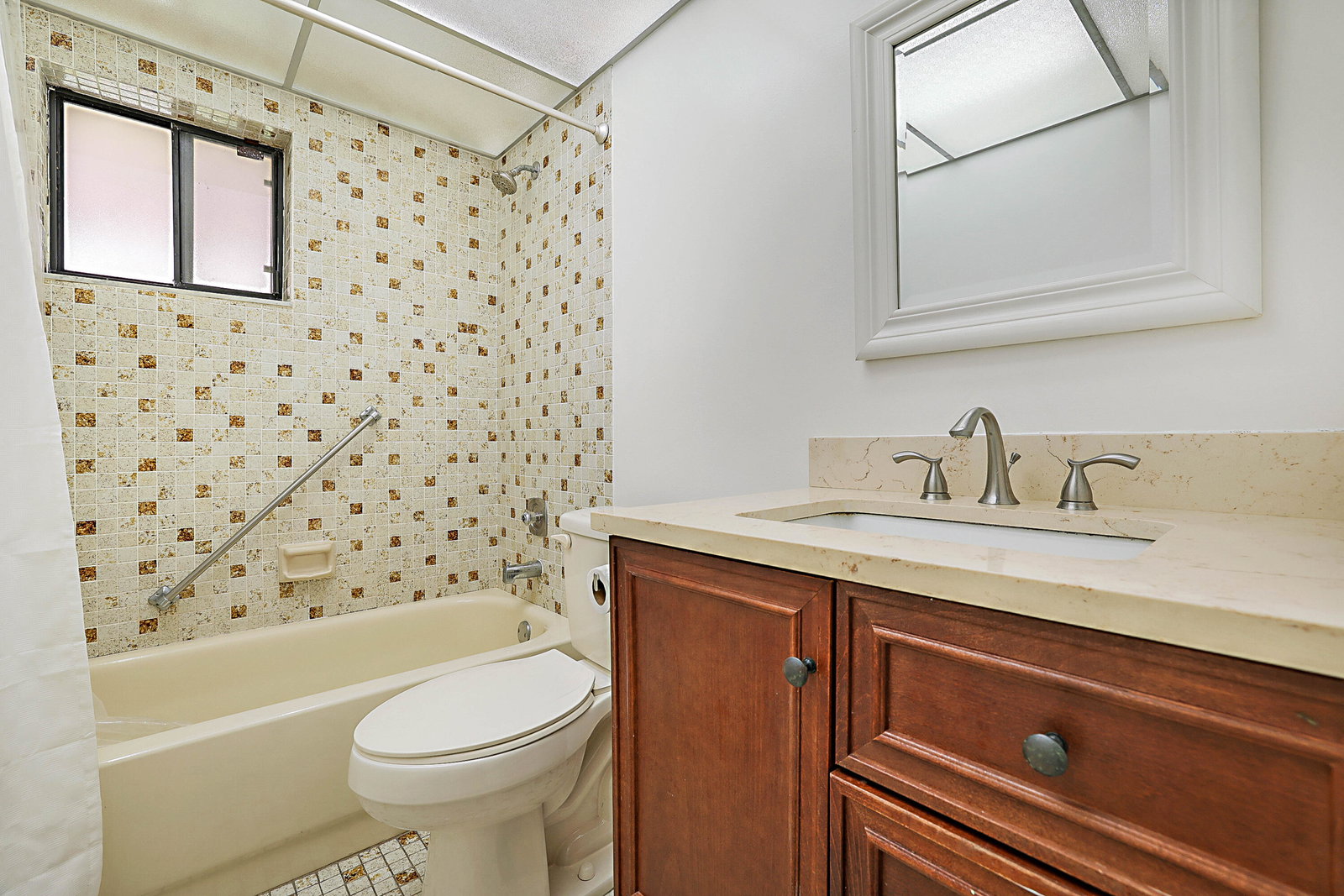5160 Las Verdes Circle #117, Delray Beach FL - view 7