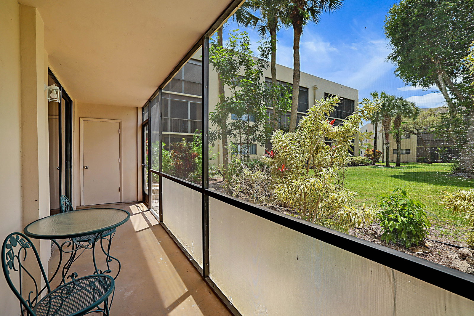 5160 Las Verdes Circle #117, Delray Beach FL - view 9