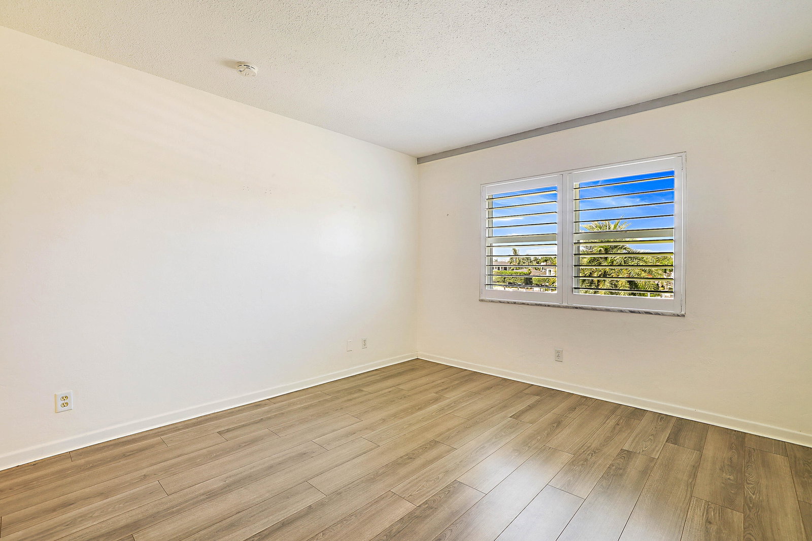 230 N Federal Hwy #305, Deerfield Beach FL - view 8