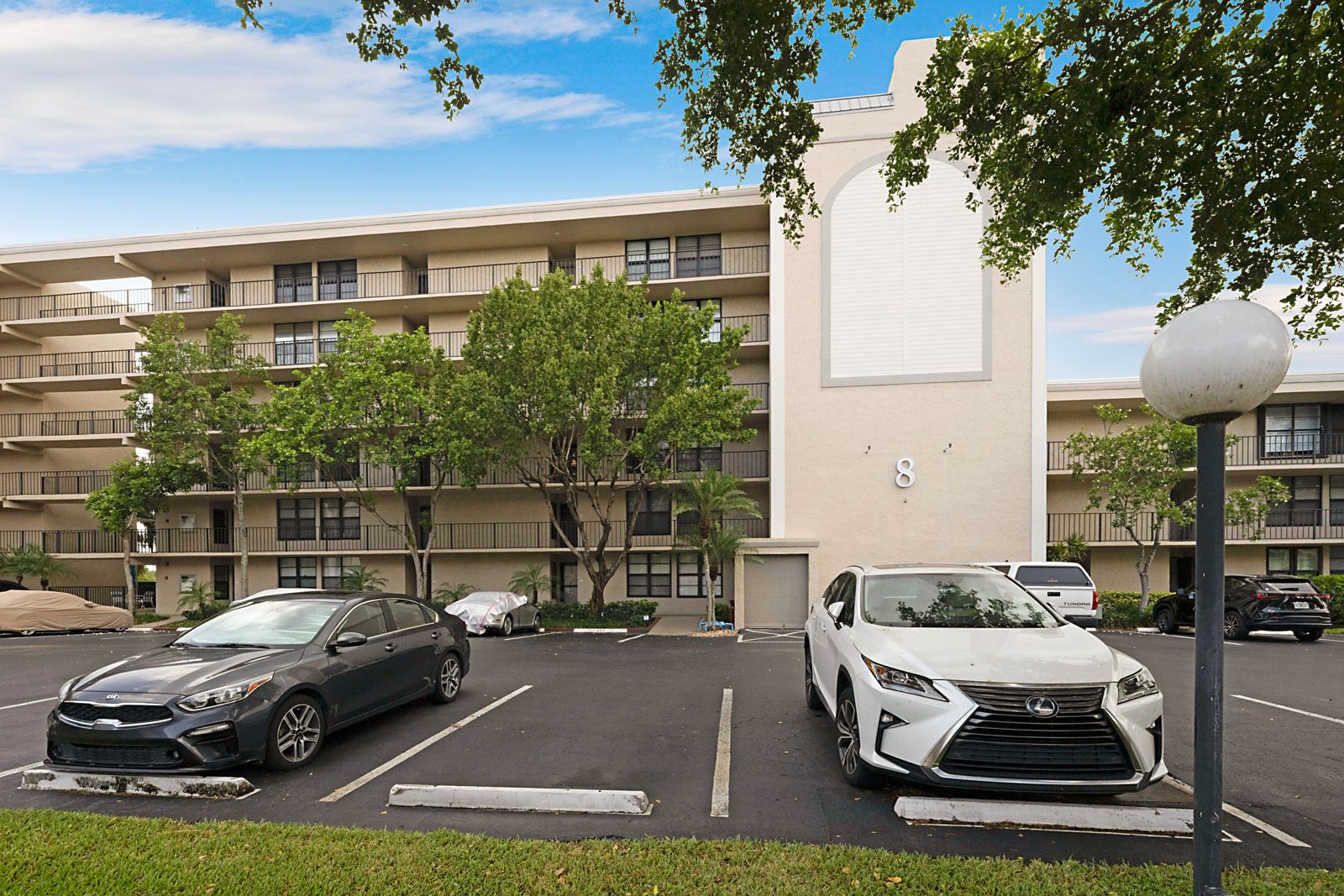 8 Royal Palm Way Unit 301 Boca Raton - photo 2