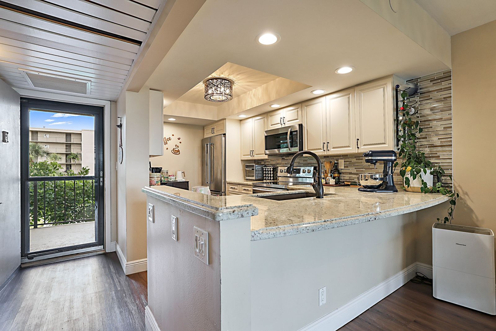 8 Royal Palm Way Unit 301 Boca Raton - photo 5