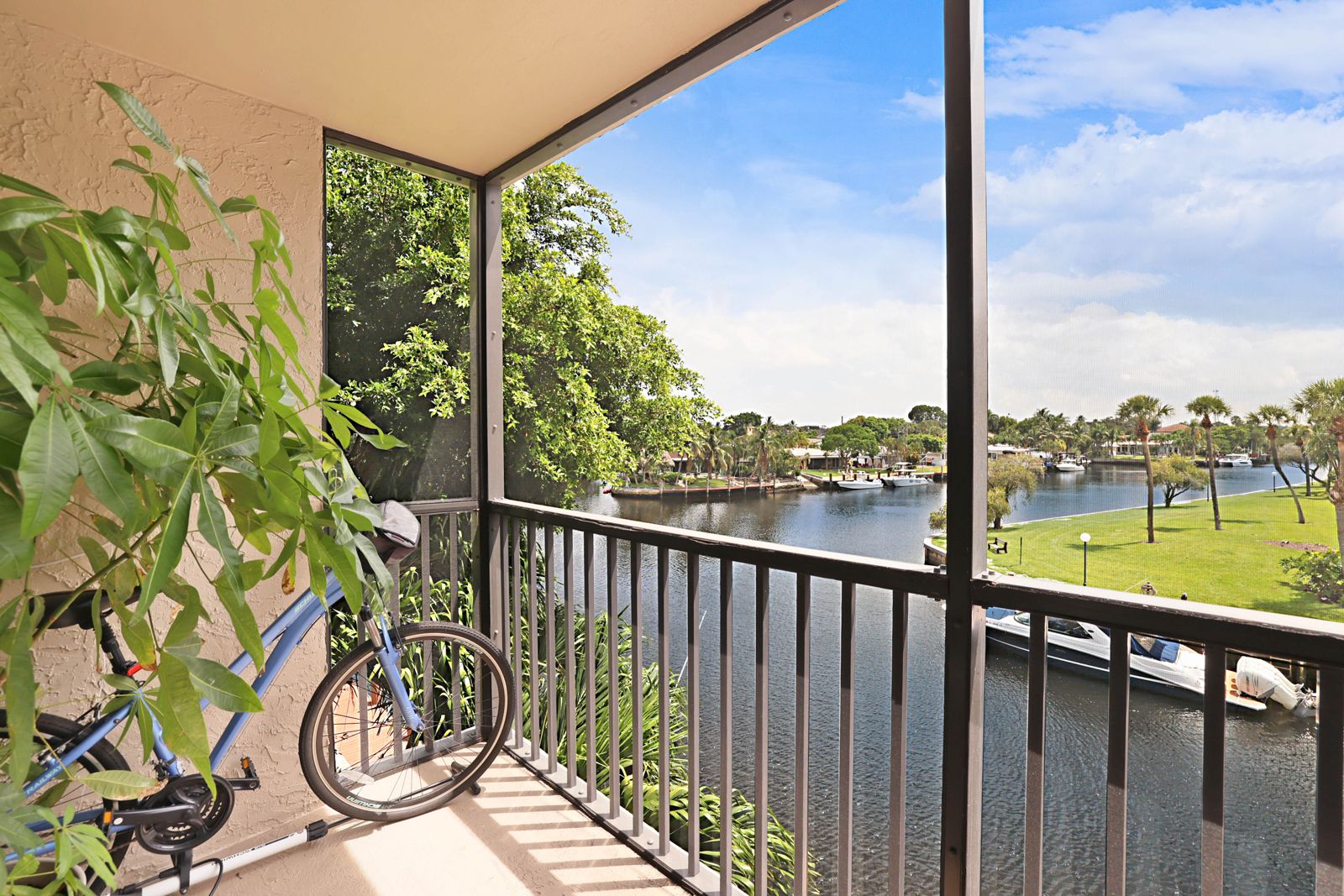 8 Royal Palm Way Unit 301 Boca Raton - photo 11