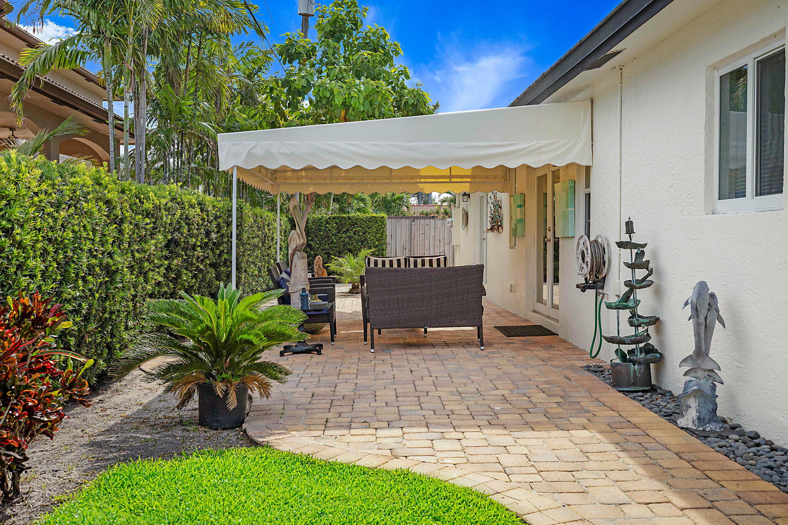 920 SE 17th Street, Deerfield Beach FL - view 11