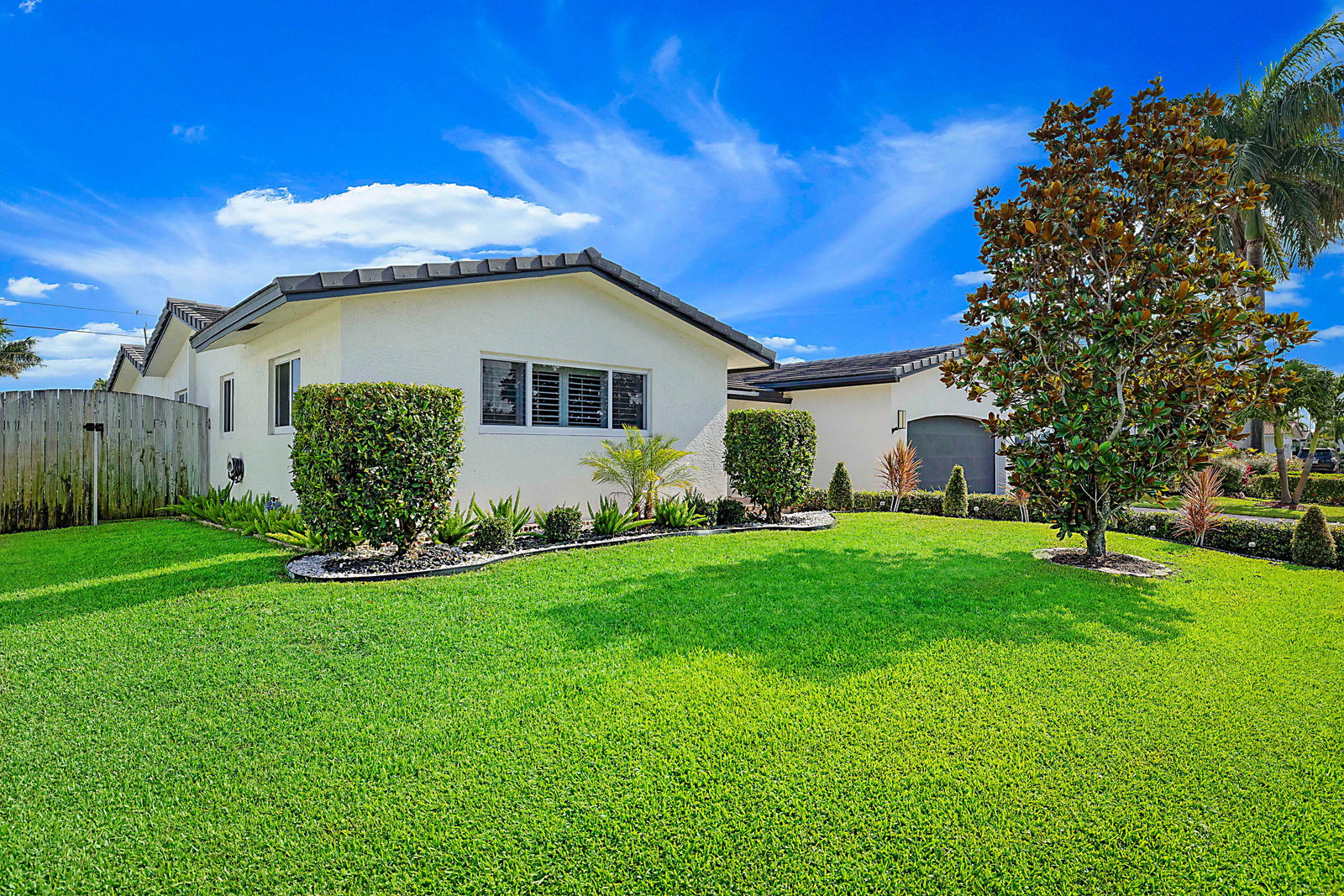 920 SE 17th Street, Deerfield Beach FL - view 12