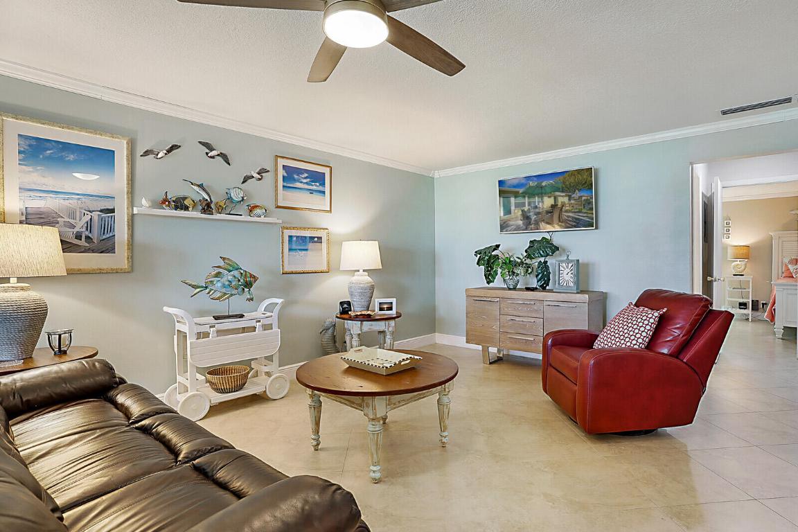 170 High Point Boulevard Unit B, Boynton Beach FL - sold by PBP Real Estate - view 2