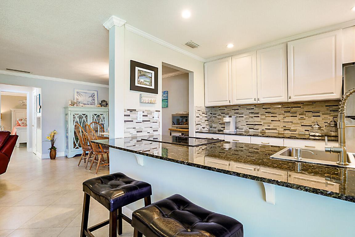 170 High Point Boulevard Unit B, Boynton Beach FL - sold by PBP Real Estate - view 3