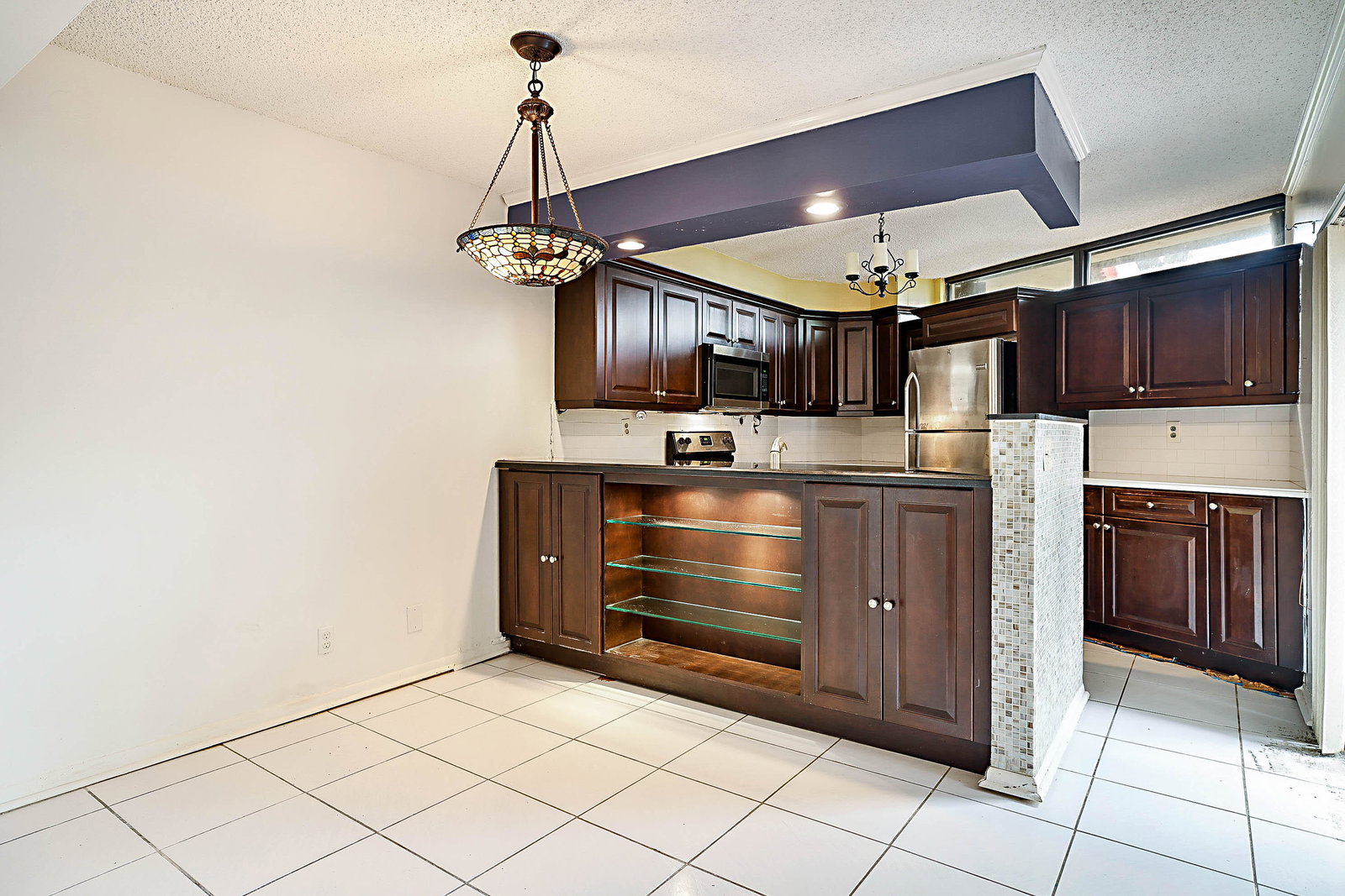 3665 Victoria Drive, West Palm Beach FL - sold by PBP Real Estate - view 2