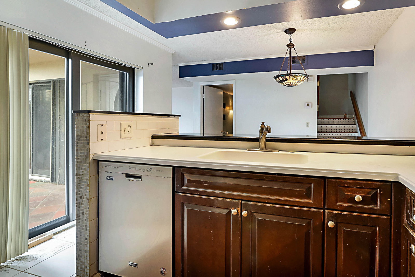 3665 Victoria Drive, West Palm Beach FL - sold by PBP Real Estate - view 3