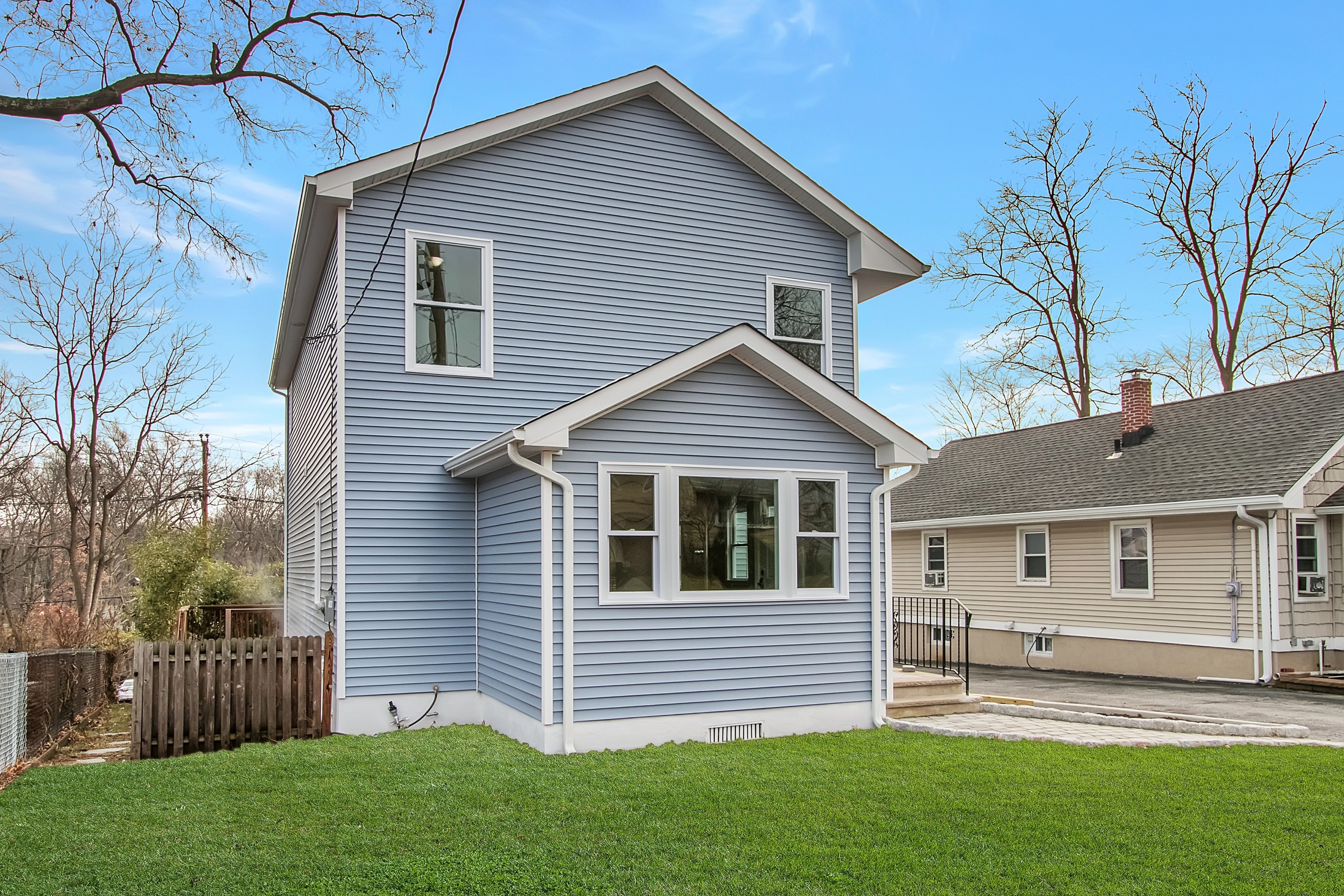 Coming Soon to the Market River Edge New Construction