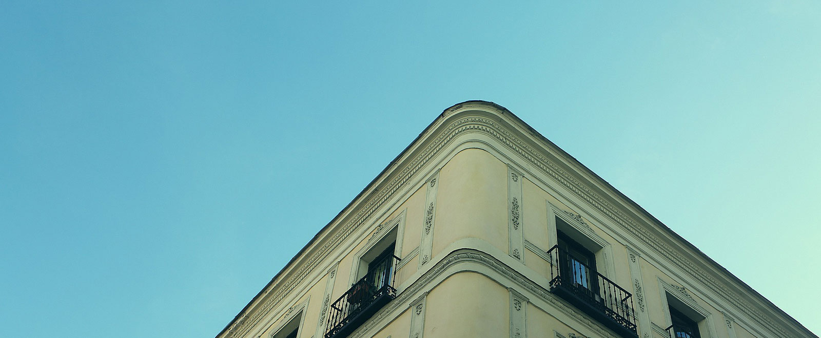 Valhalla, NY Condos & Townhomes For Sale