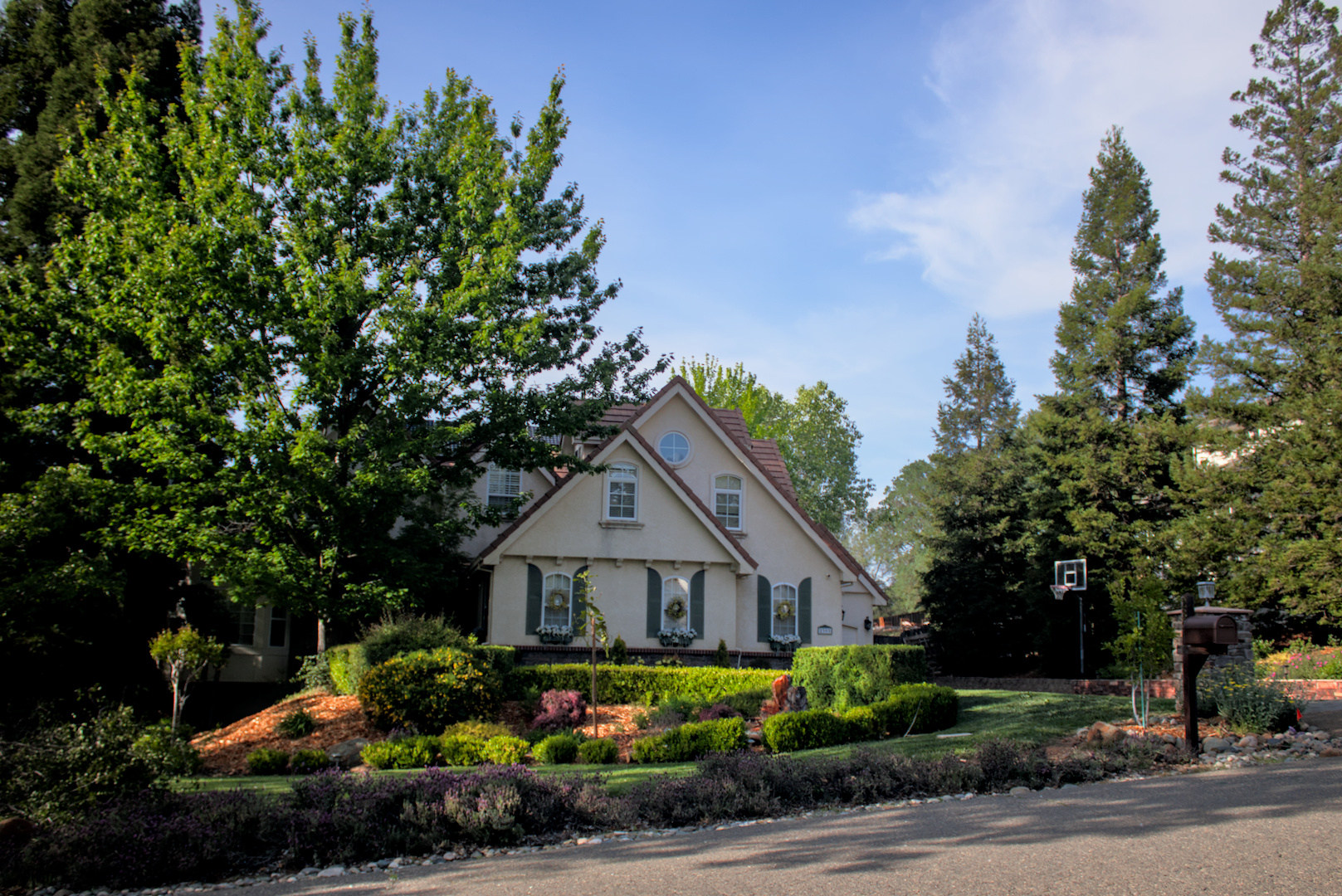 Highland Hills Village